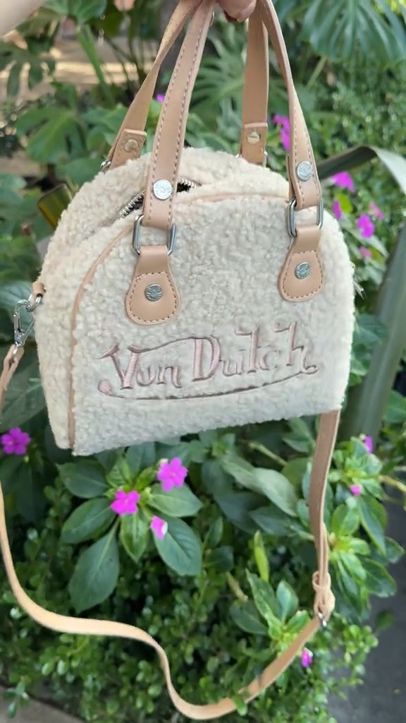 Winter fits just got cuter! 

#LTKGiftGuide #LTKHoliday #LTKOver40