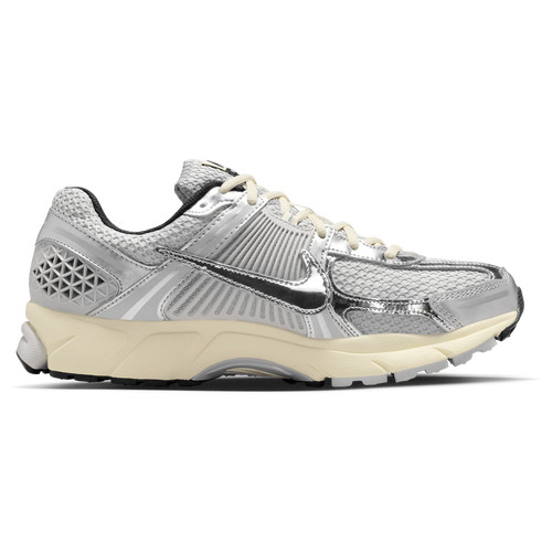 Nike Mens Nike Zoom Vomero 5 - Mens Running Shoes Grey Fog/Chrome/Metallic Silver Size 8.5 | Champs Sports