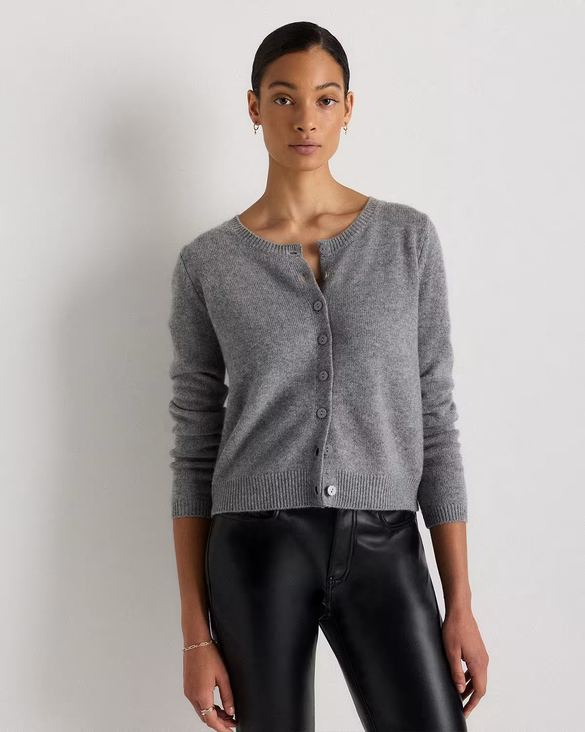 Mongolian Cashmere Cropped Crew Cardigan in Heather Grey | Quince
