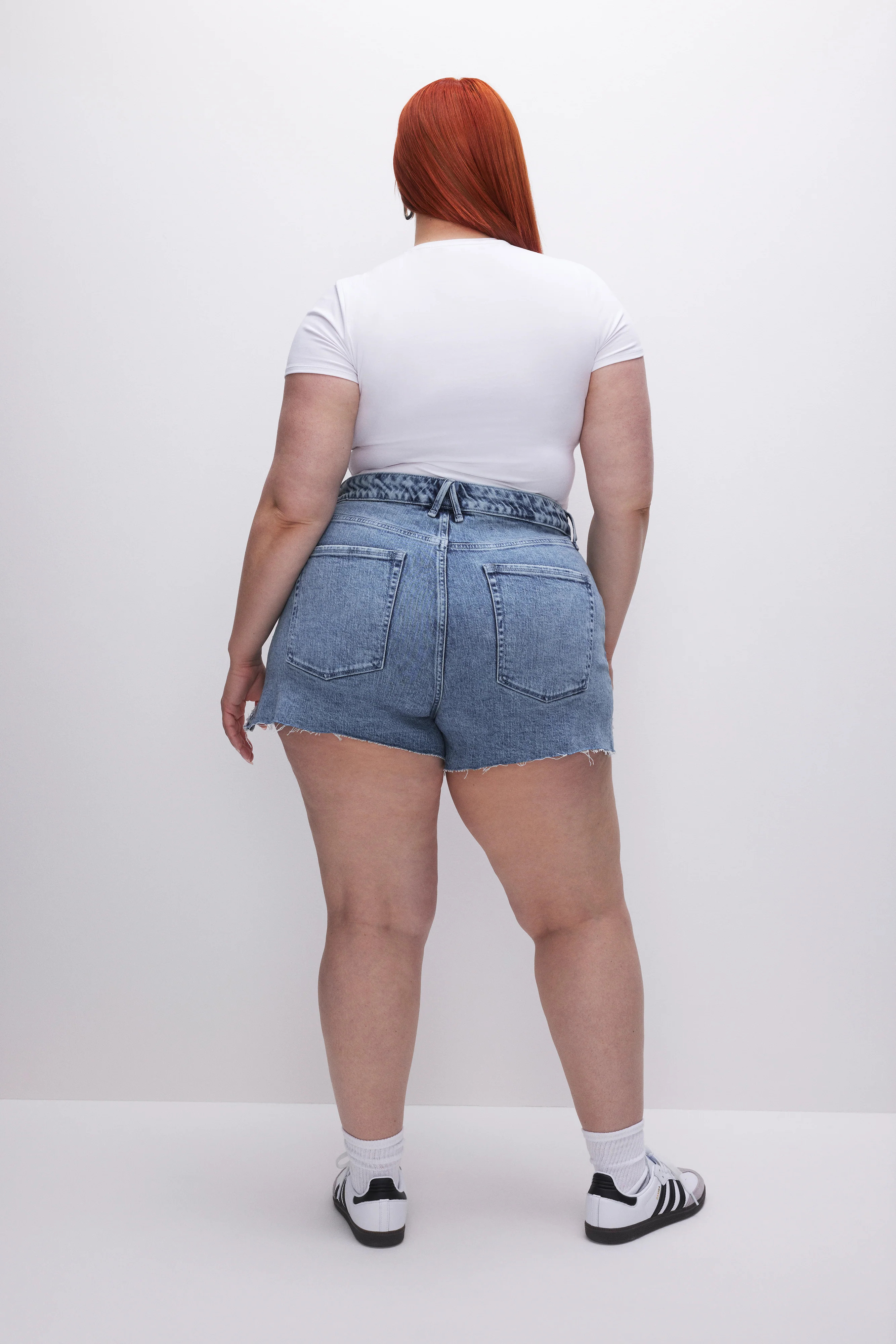 BOMBSHELL SHORTS | INDIGO301 - GOOD AMERICAN | Good American