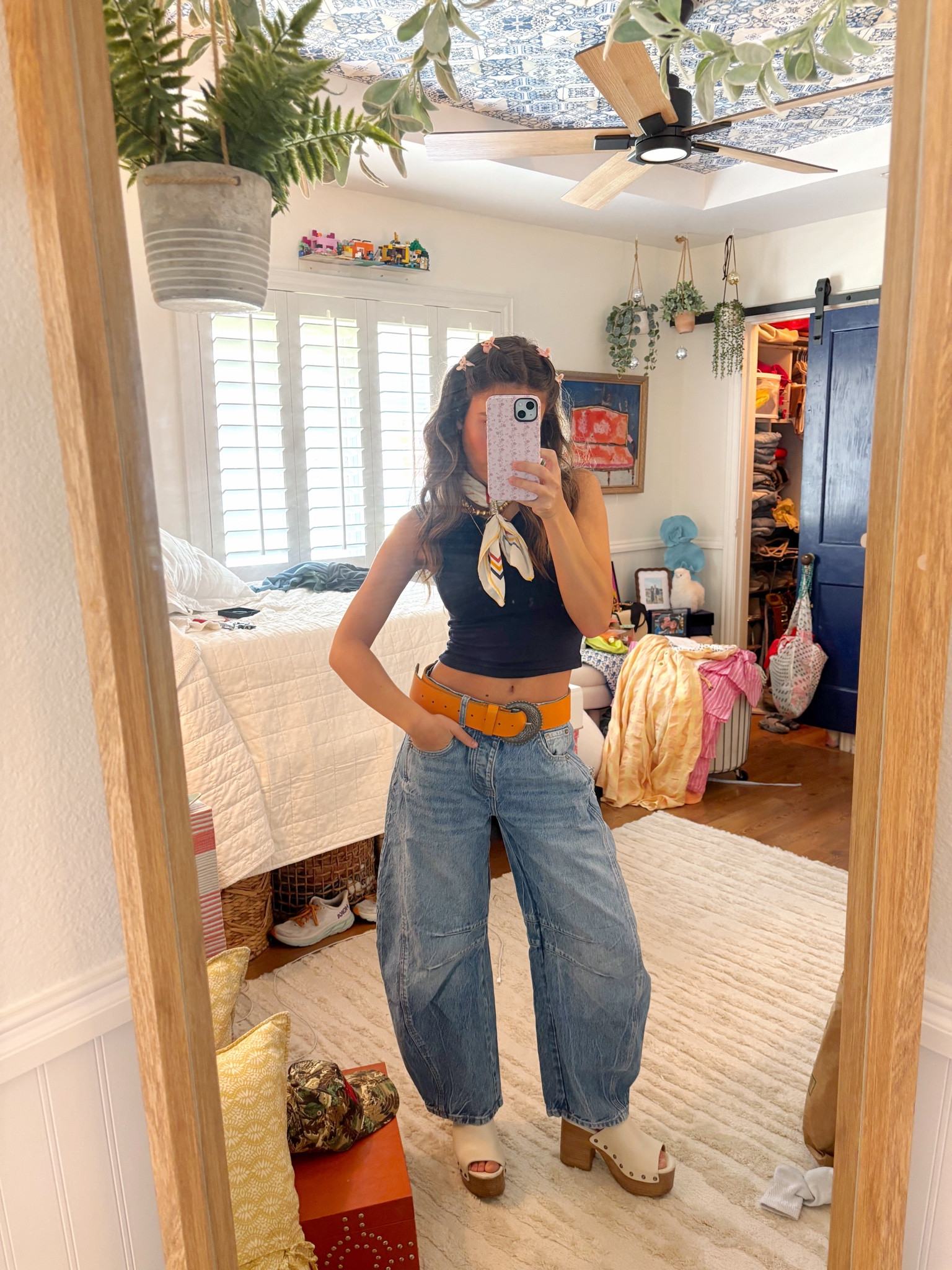 Barrel jeans for fall! 
I’m 5’2 wearing a 24! 

#freepeople #outfitinspo #fallfashion 

#LTKFindsUnder100 #LTKSeasonal #LTKStyleTip