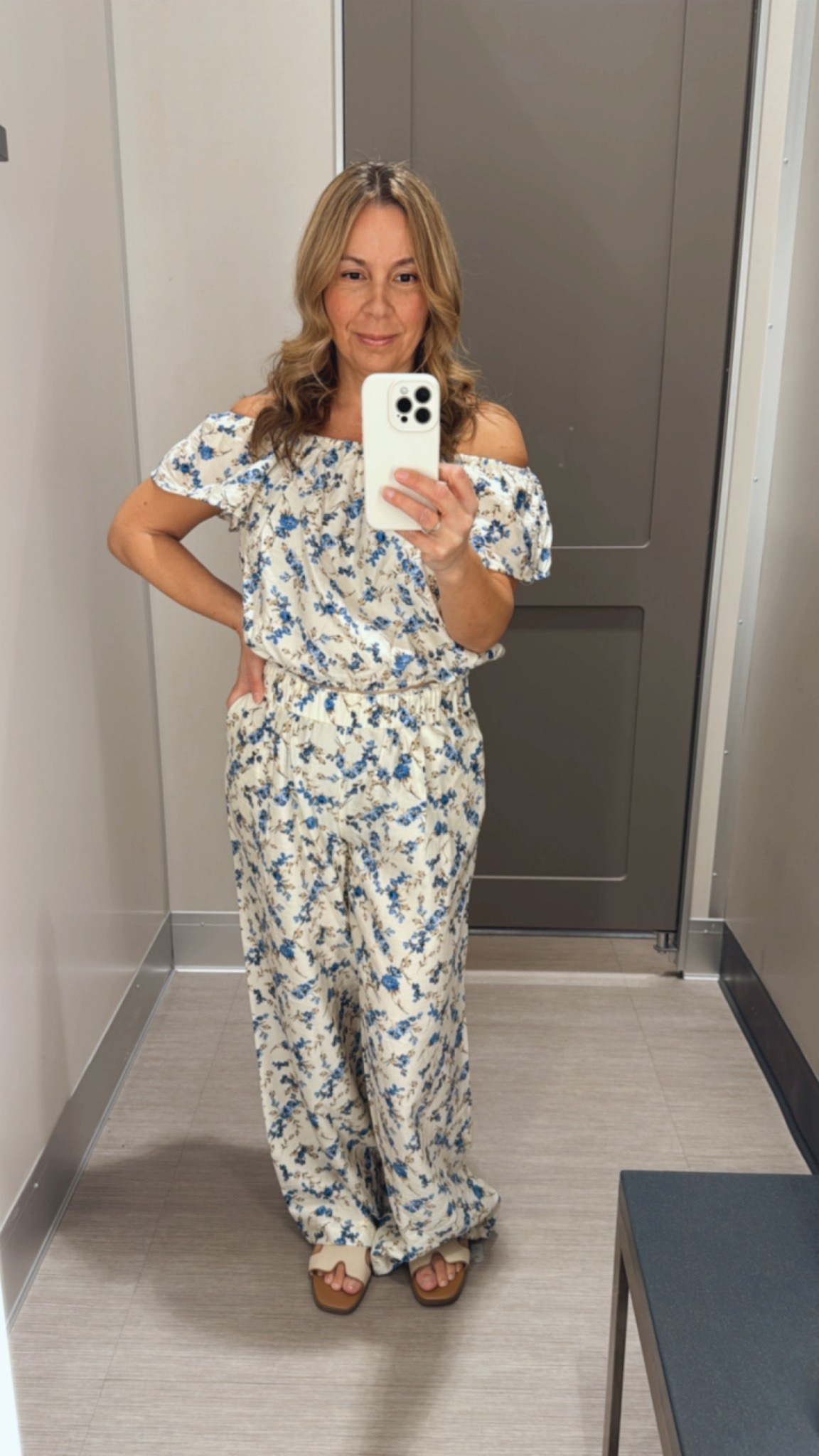 How cute is this for an Easter outfit or vacation outfit! I’m wearing medium in the top and pants. The pants definitely run big so I’d do a small instead. The top doesn’t have to be off the shoulder but I thought it was cute like that 










Spring fashion, resort wear

#LTKSeasonal #LTKOver40 #LTKWorkwear