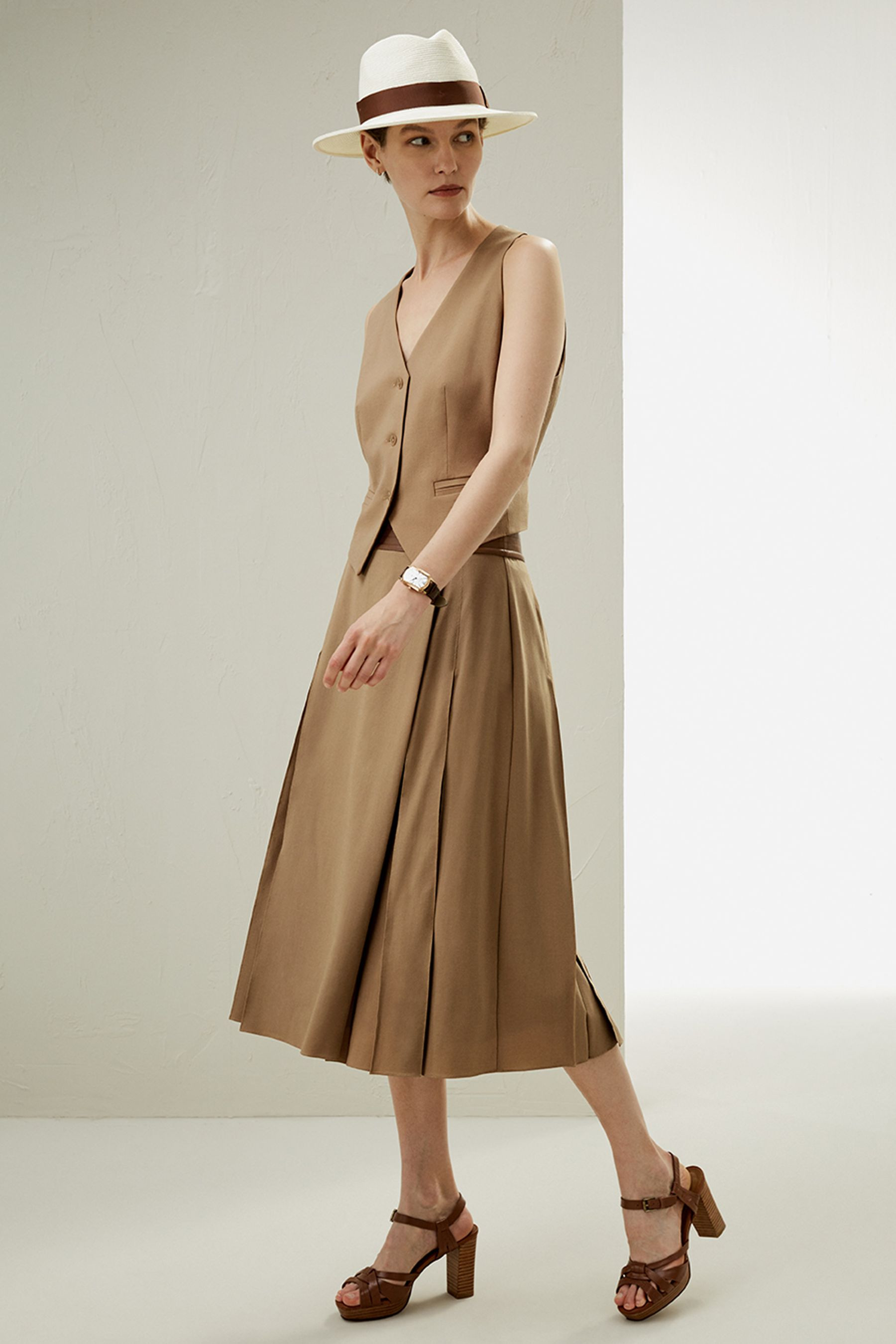 Silk-Wool Vest with Jacquard Silk Back | LILYSILK