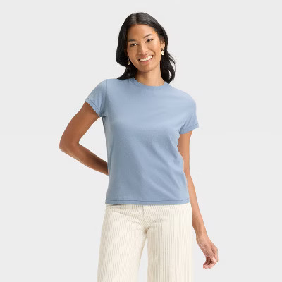 Women's Short Sleeve T-Shirt - Universal Thread™ Blue XL | Target