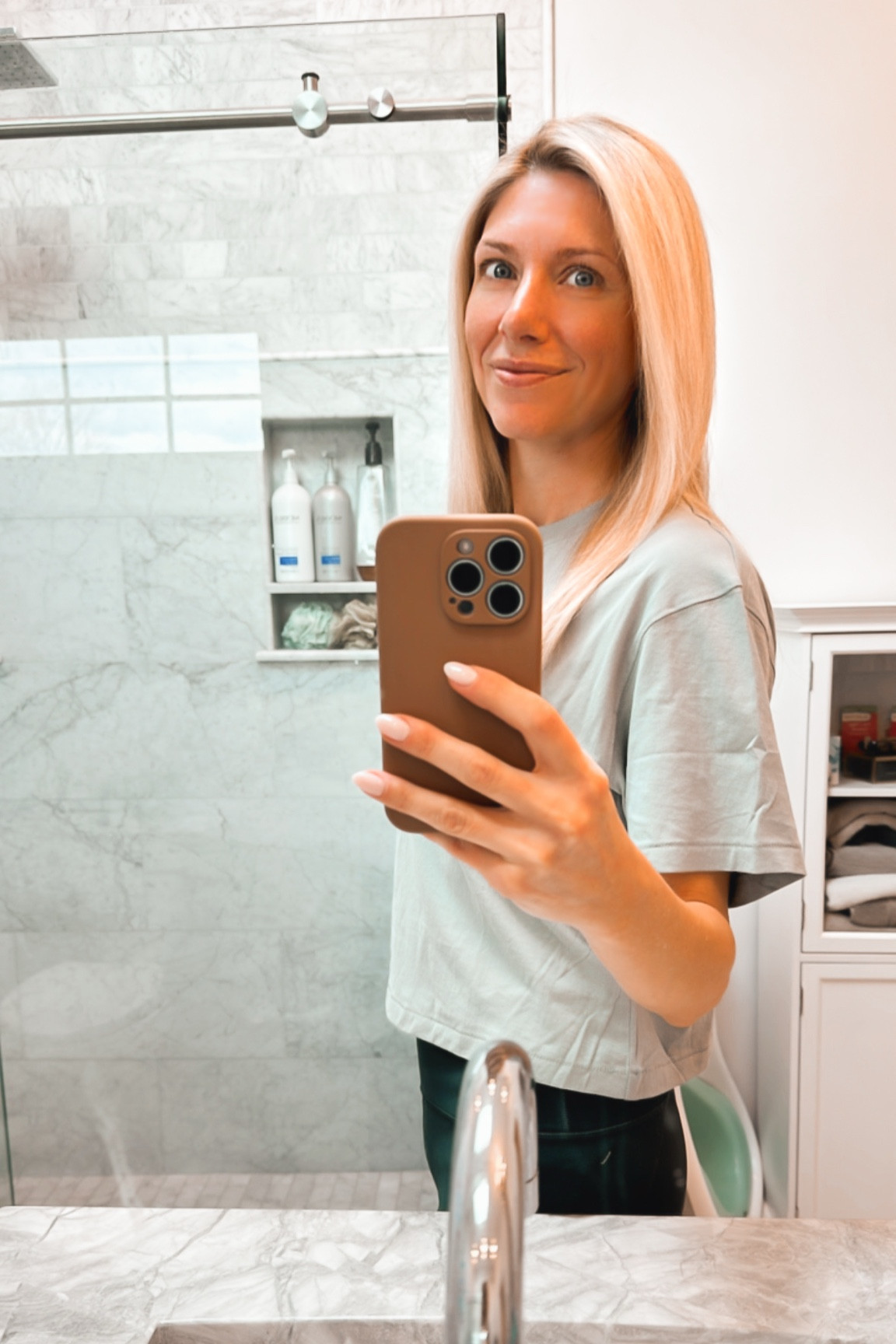 My latest @fabletics order while I run errands and take down my Xmas decor! #moveinfabletics #fableticspartner #fabletics 

#LTKActive #LTKFitness