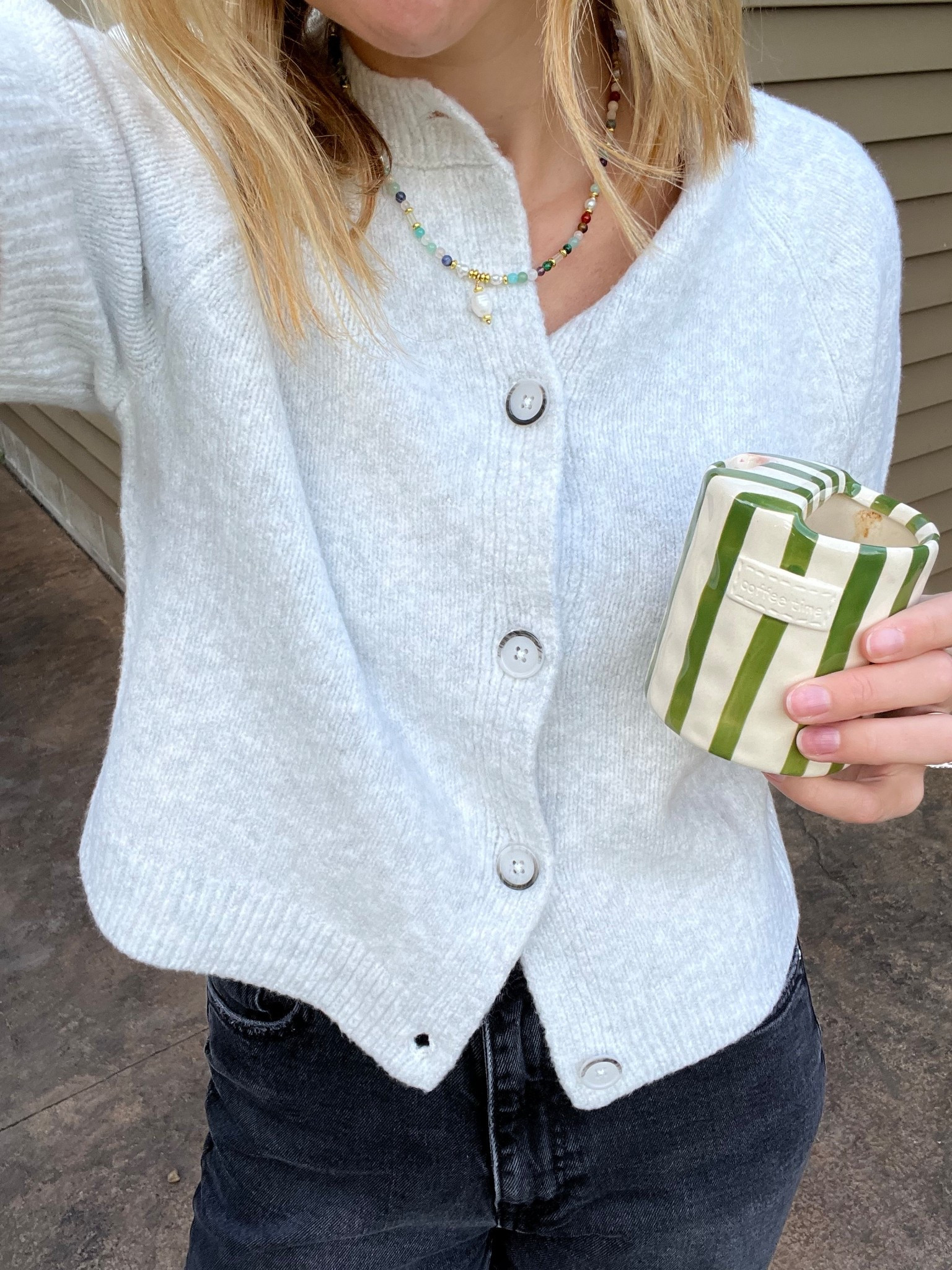 loving this cardigan. Sized up to a medium🤍