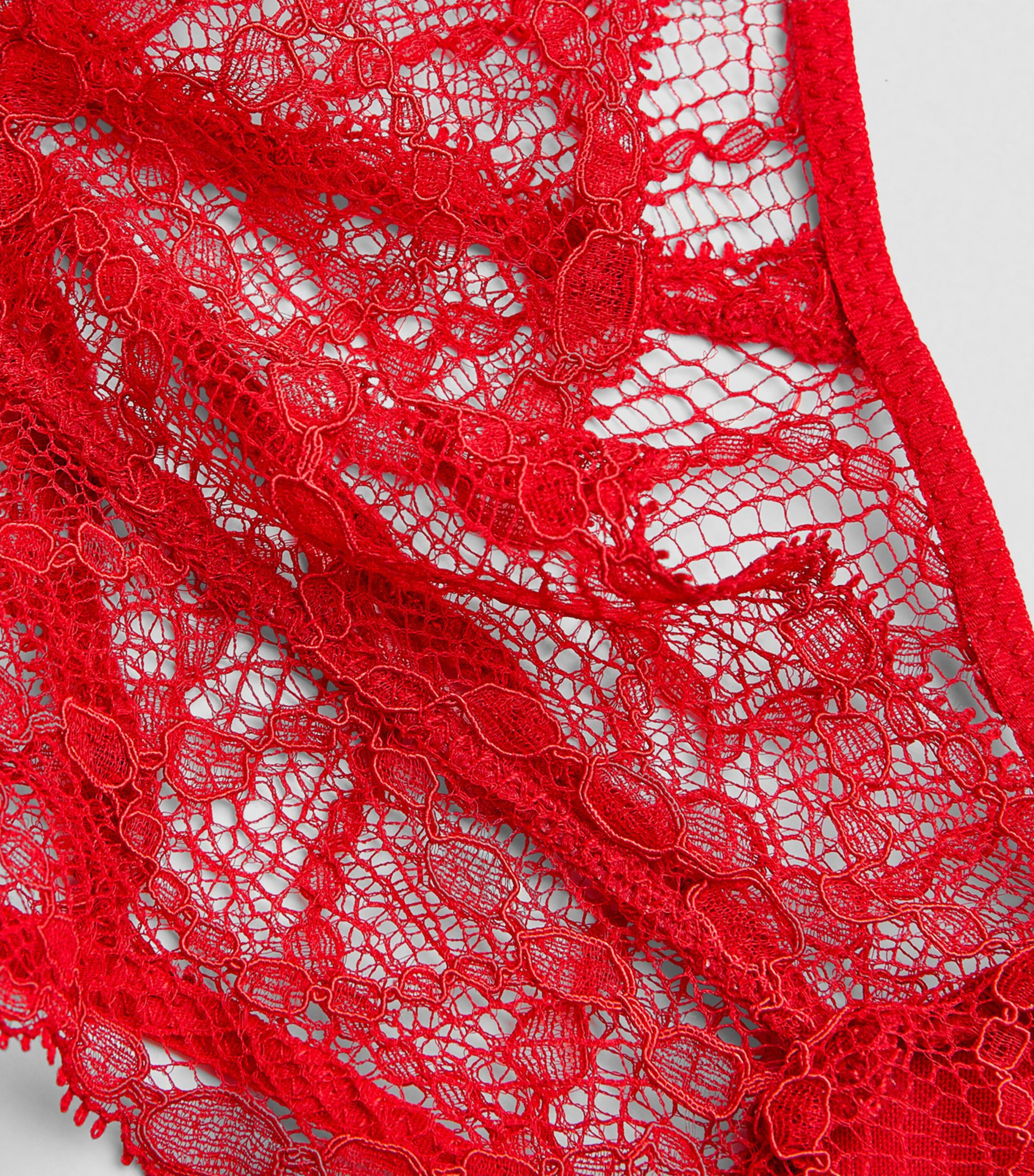Lace Mon Chéri Thong | Harrods