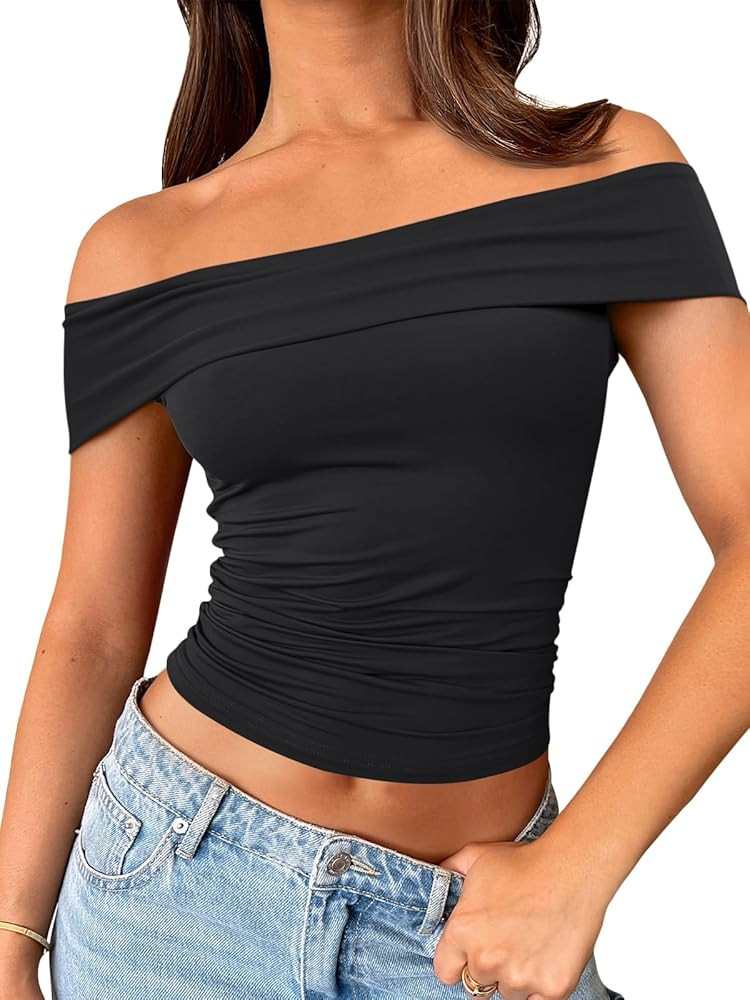 Trendy Queen Women's Off The Shoulder Going Out Tops Trendy Y2K Cropped Tees Cute Summer Outfits | Amazon (US)