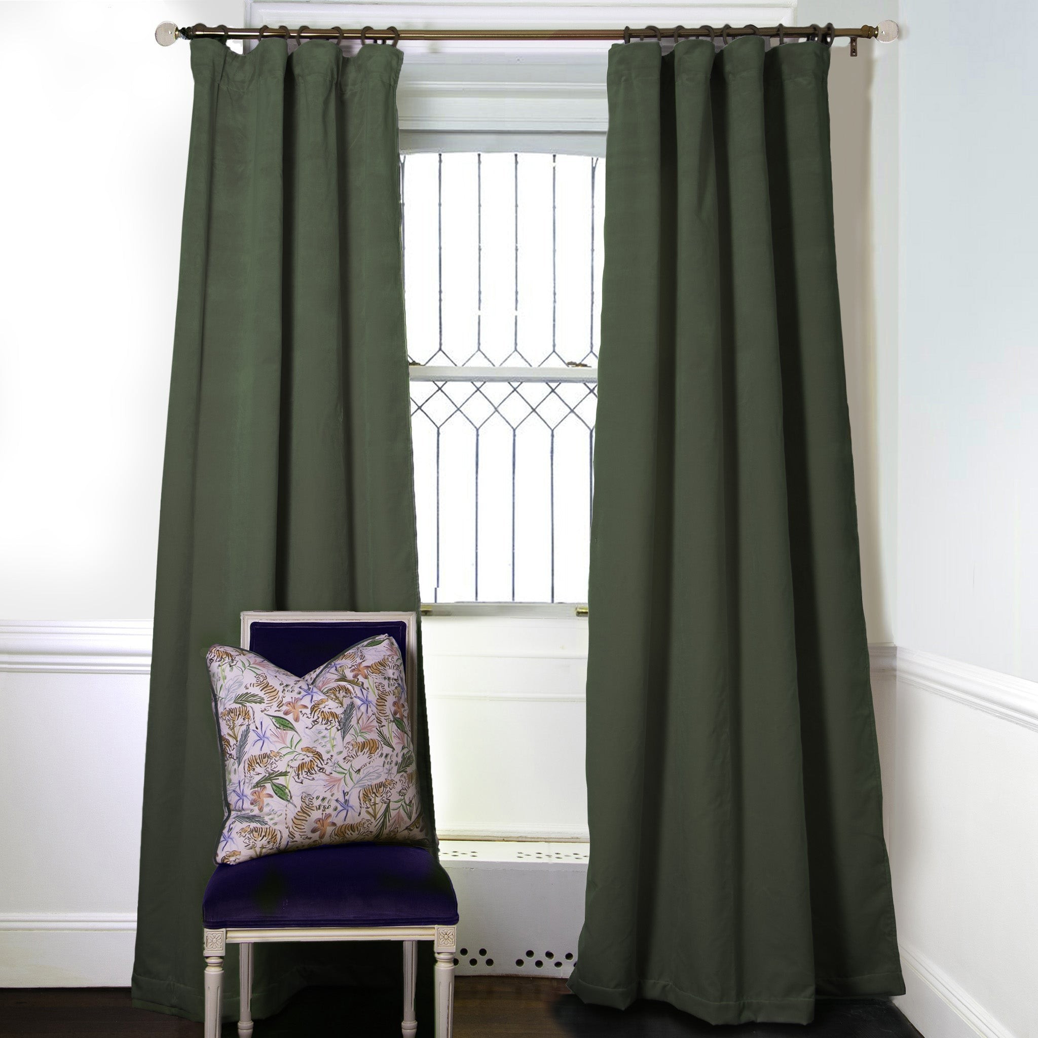 Fern Velvet Curtain | Pepper
