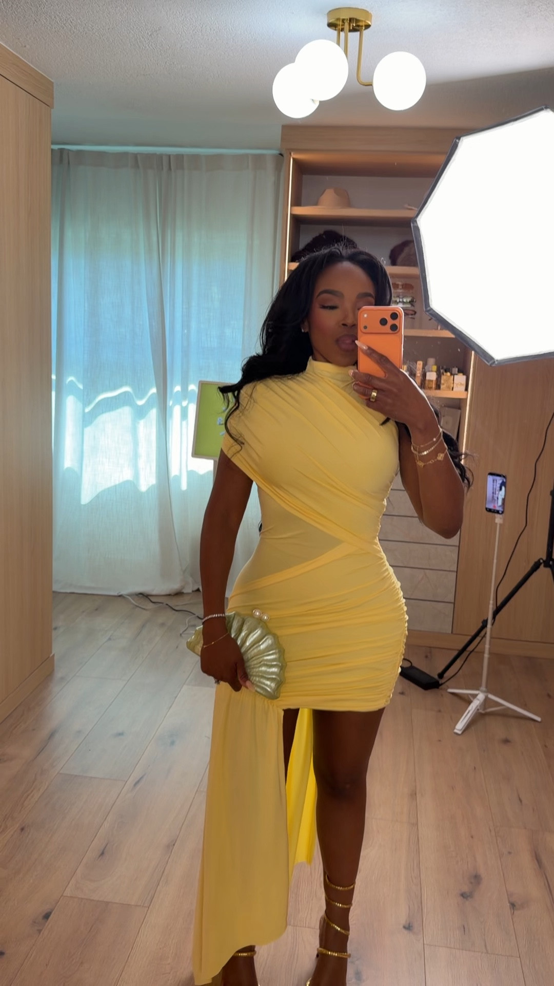 Scroll to shop this statement look 💛

This draped yellow mini dress is bold, flattering, and perfect for a standout Mother’s Day brunch, birthday dinner, or special occasion.

📏 Measurements: 5’4”, 140 lbs, 34D bust, 27” waist, 40” hips

Follow me on Instagram and YouTube @kirasfashionfinds

#LTKgrwm #LTKvlog #LTKootd