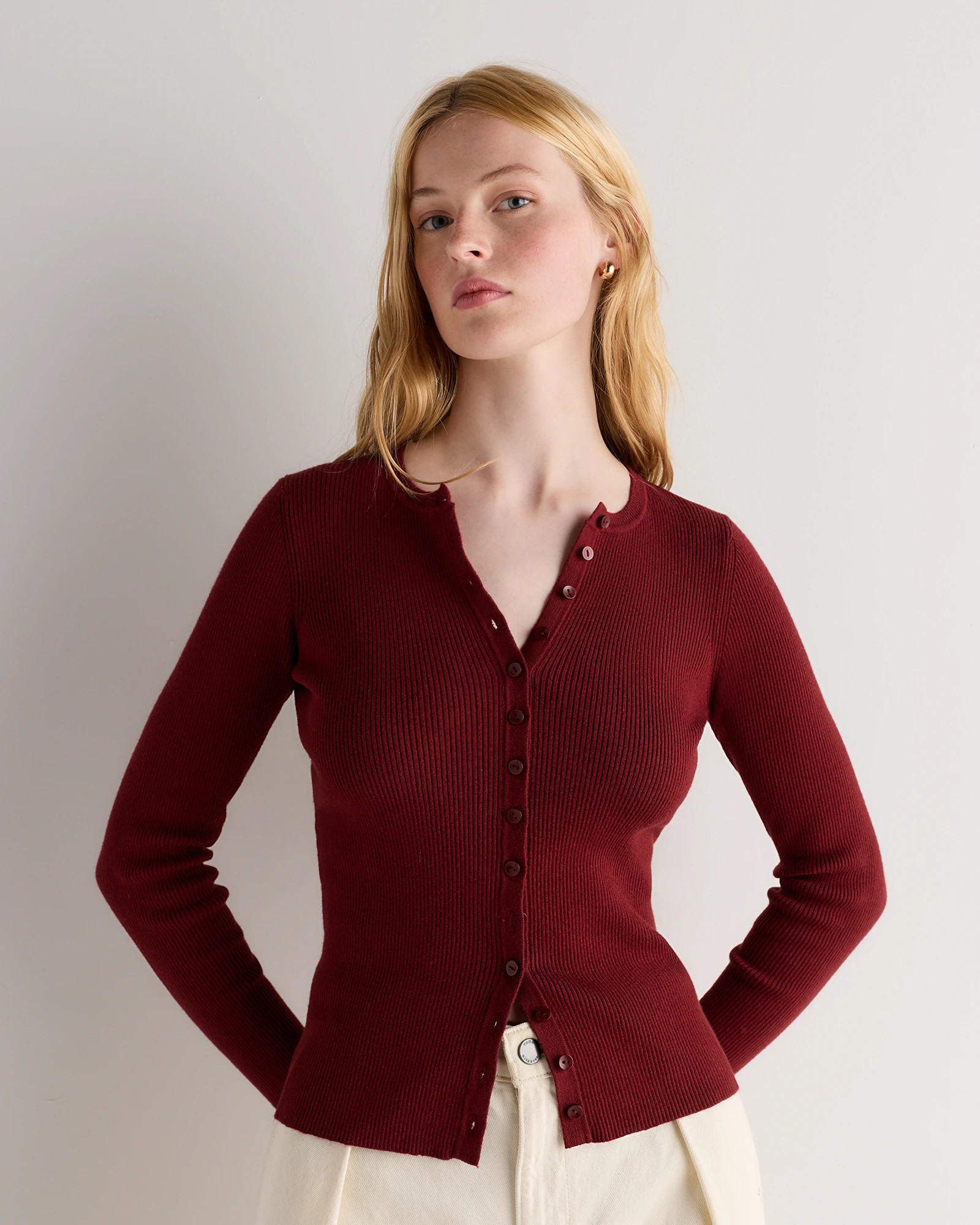 Quince | Women's Cotton Cashmere Fitted Ribbed Cardigan Sweater in Heather Charcoal, Size Small | Quince