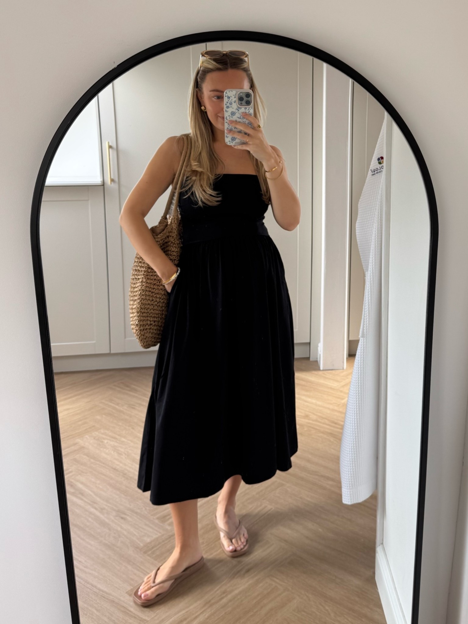 The Uniqlo Airism range is so good for summer & they’ve brought the perfect dress 🌞 built in bra, lots of stretch, adjustable straps and pockets 👏

#LTKsummer