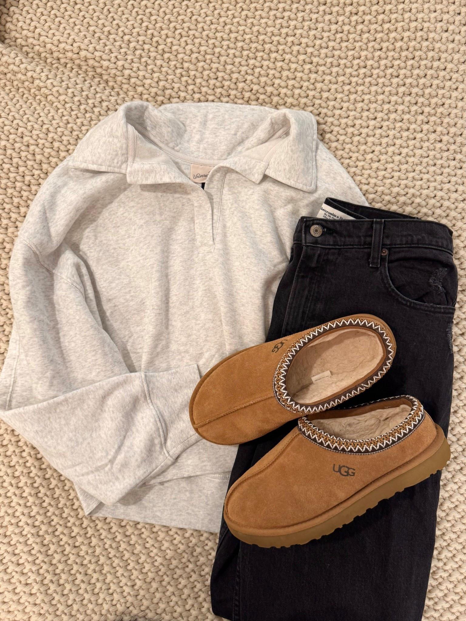 Jeans are old from Abercrombie!

#LTKSaleAlert #LTKSeasonal #LTKFindsUnder100