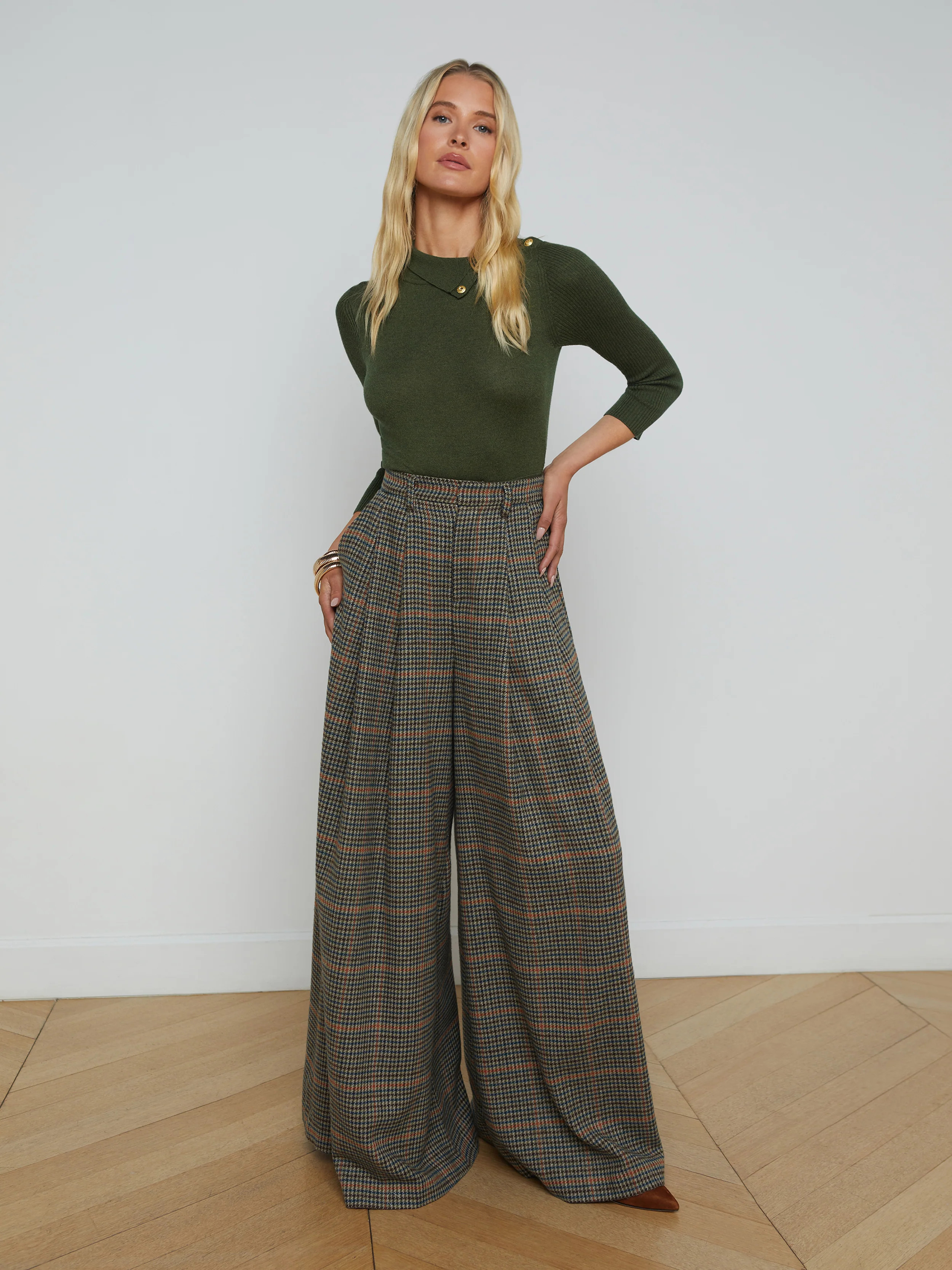 L'AGENCE - Dree Palazzo Trouser in Tan/Teal Plaid | L'Agence