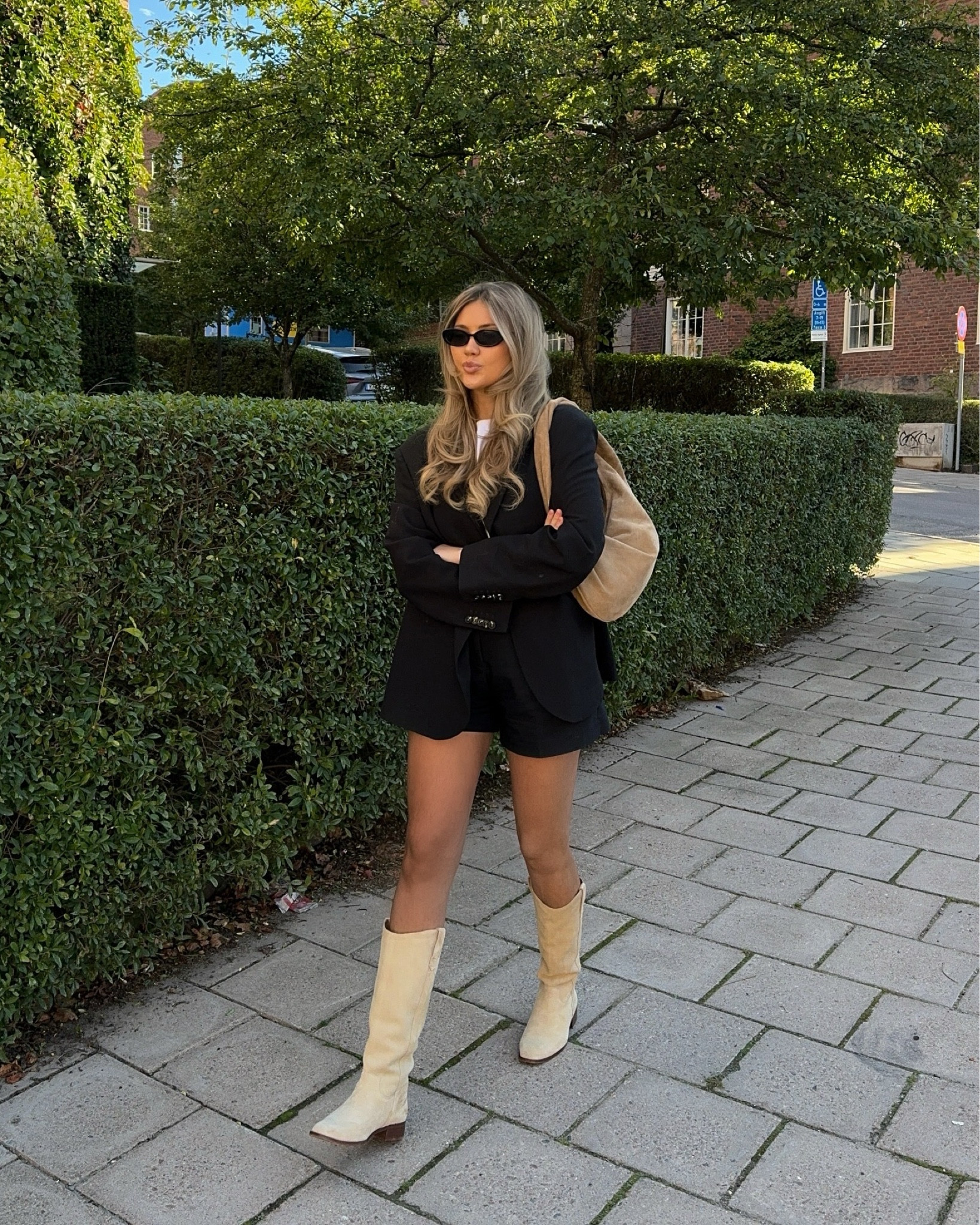 Suede for fall 🤎🍂

#LTKeurope #FashionMonth #LTKautumn