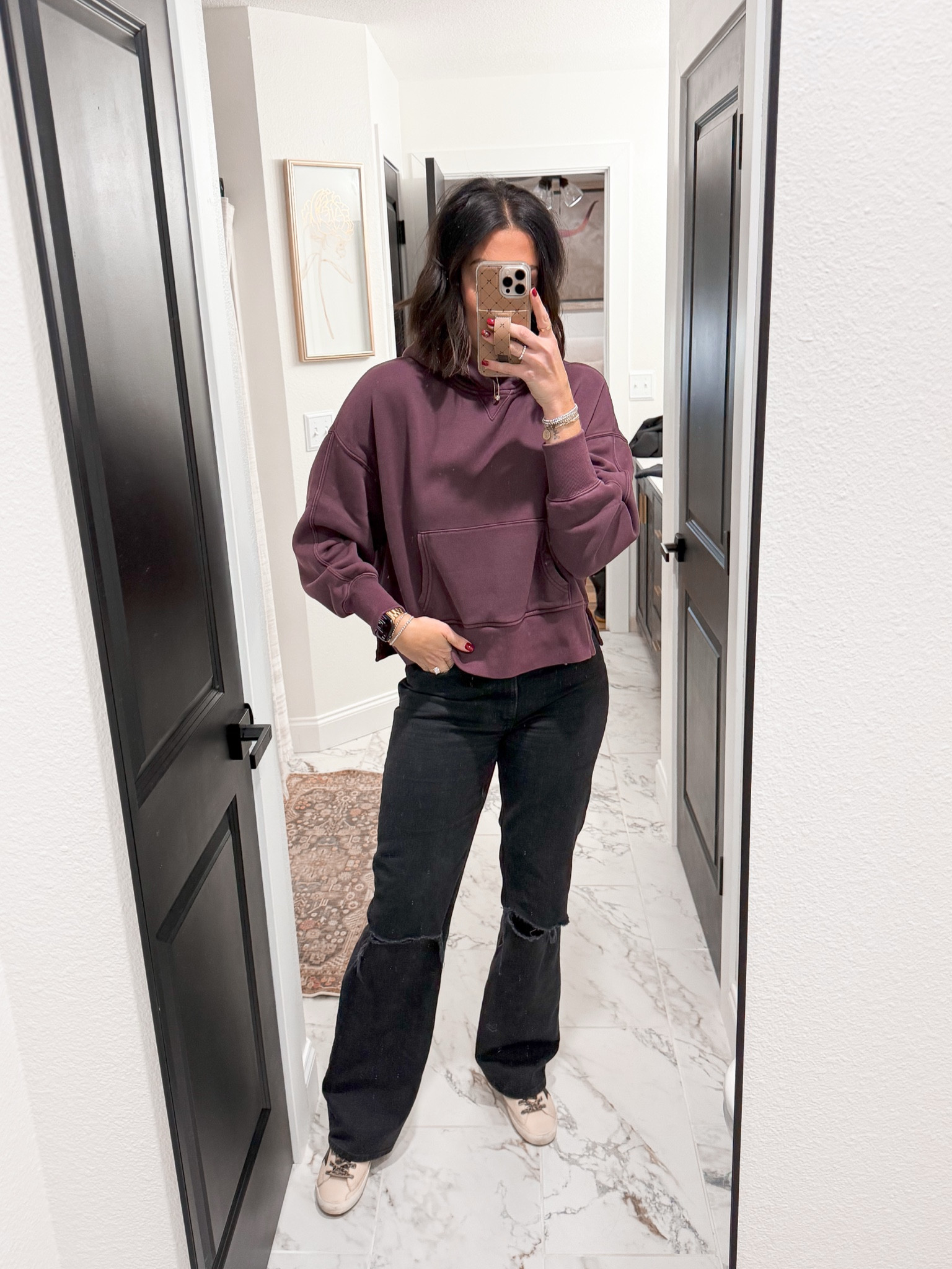 Sweatshirt-medium
Jeans-27L
Sneakers-37.5

#LTKStyleTip #LTKSaleAlert #LTKShoeCrush