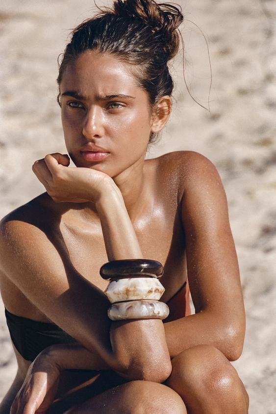 THREE-PACK OF RIGID RESIN BRACELETS | Zara US