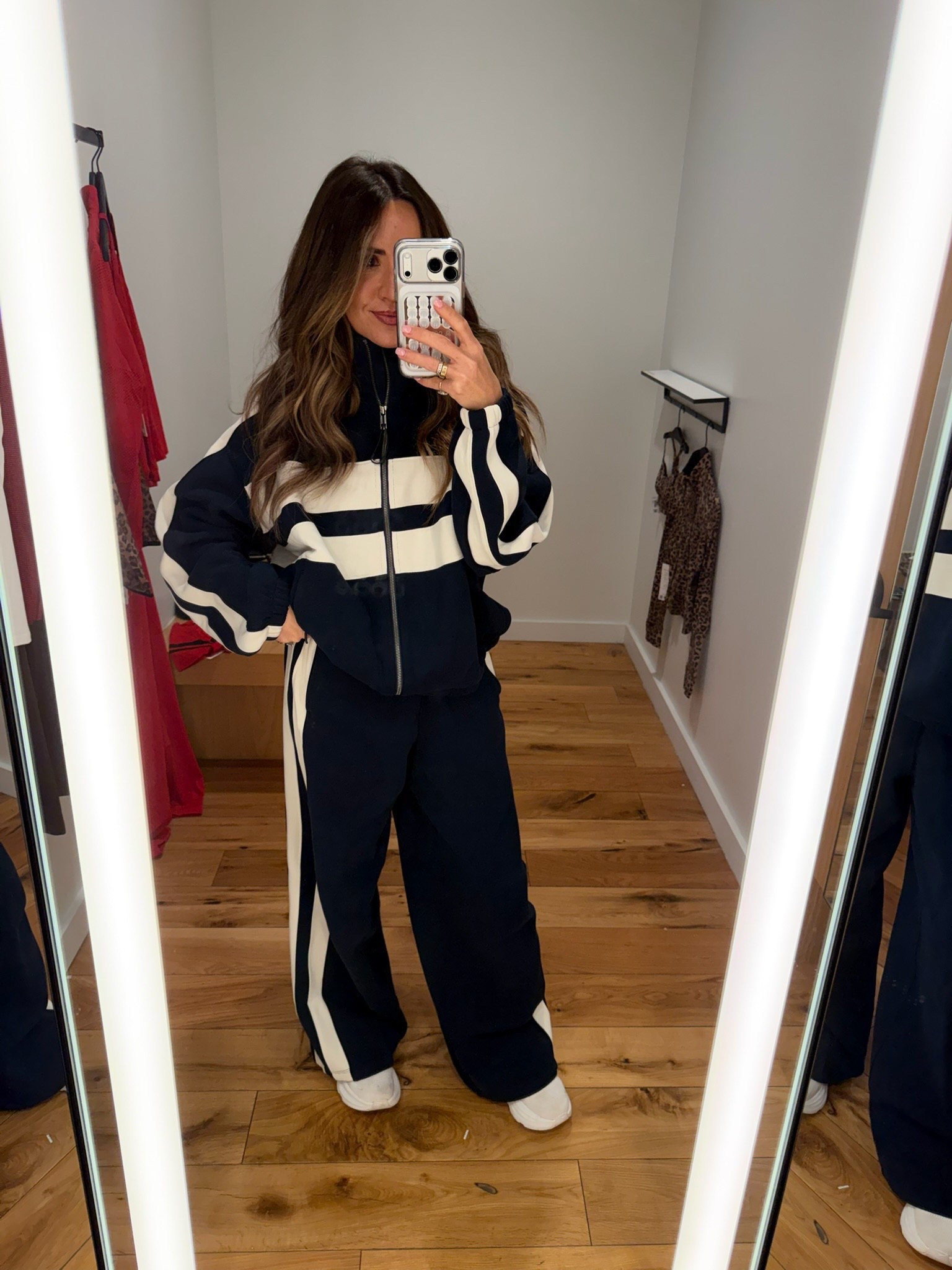 Totally living in this new @lululemon set!!

lululemon, lounge set, women’s fashion, ootd