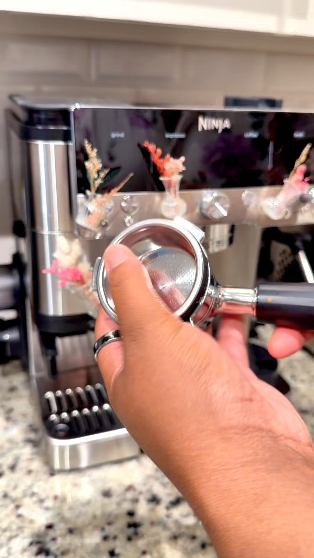 Sneaking in protein through caffeine ☕️😅

#LTKmorningroutine #LTKmomlife #LTKdayinmylife