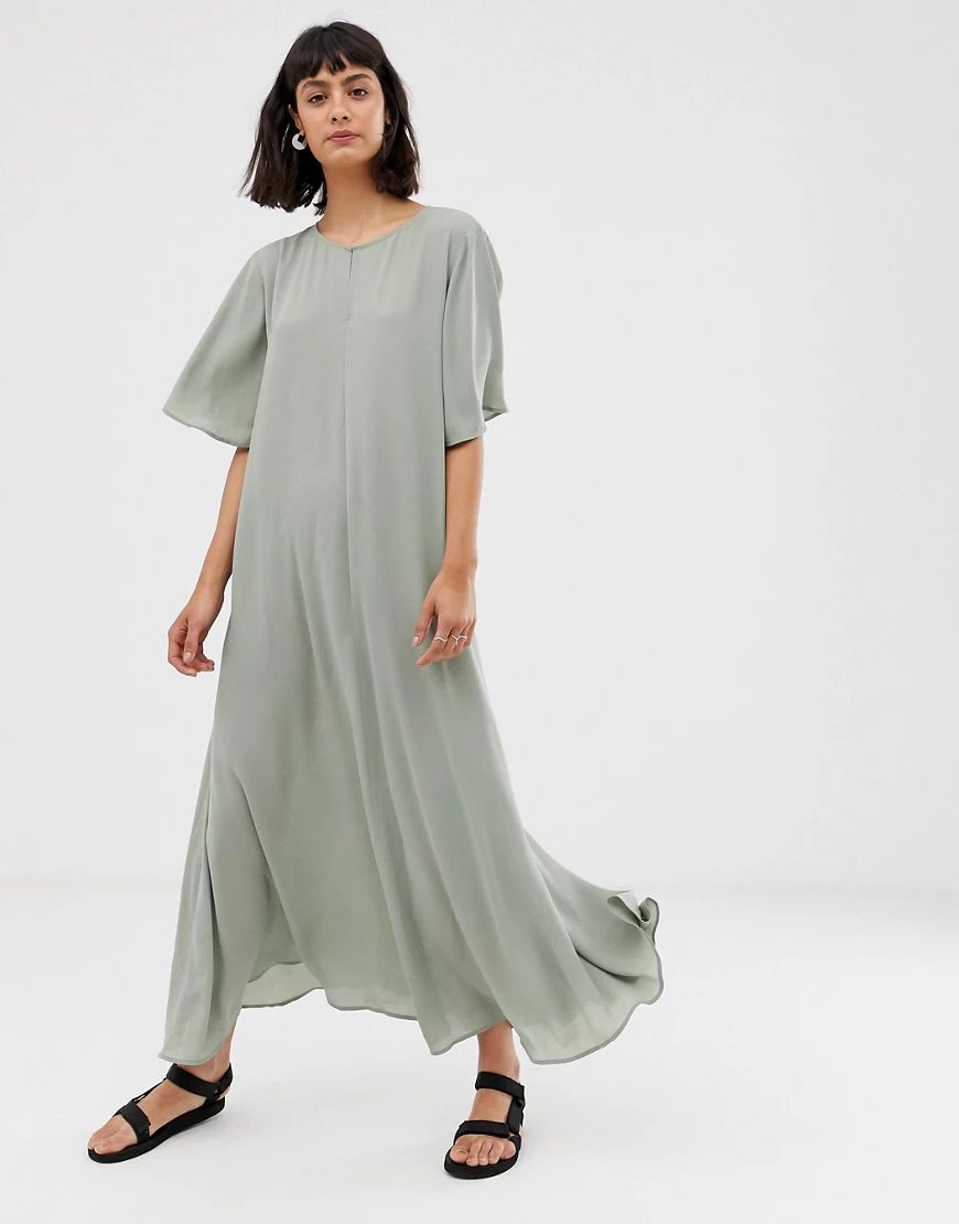 Weekday oversized maxi dress with flared sleeve in sage green | ASOS (Global)