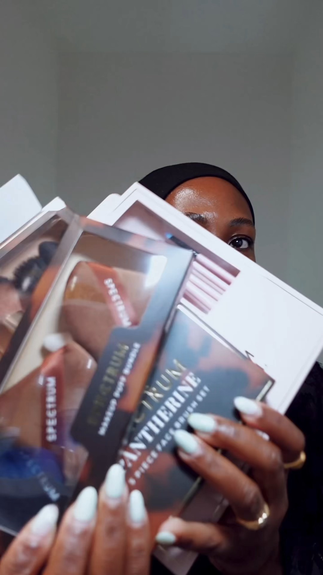 Makeup puffs and brushes - SPECTRUM 15% off SCBHNS4D

#LTKspring #LTKbeauty #LTKuk