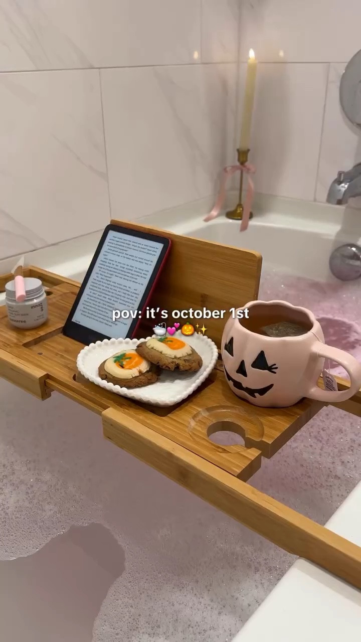 who else is ready for october to be here already?!🎃💕

#fallaesthetic #selfcareroutine #selfcareeveryday #pinkaesthetic #pinterestgirl #pinterestaesthetic #getunreadywithme

#LTKHalloween #LTKStyleTip #LTKFindsUnder100