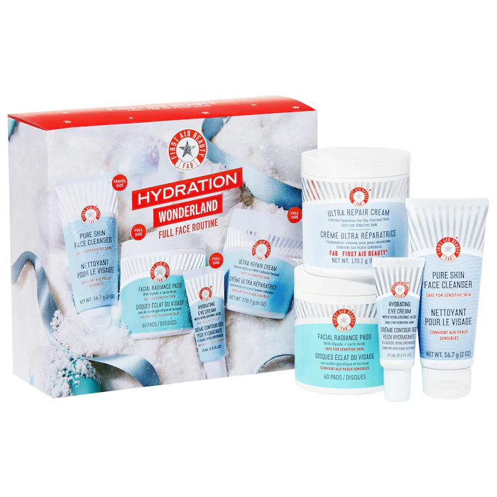 Hydration Wonderland – Full Face Routine Holiday Gift Set - First Aid Beauty | Sephora | Sephora (CA)