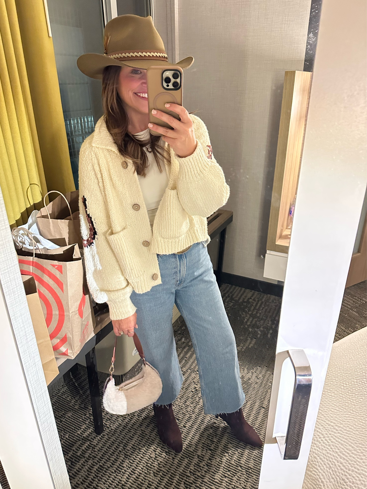 Jackson Hole Outfit

Love this horse sweater so much. There aren’t many sizes left, but I linked a similar option. I got this hat here in Jackson Hole. It is a Lainey Wilson collab with Charlie 1 hats! Love it! But I found it online to link for you guys! 

Boots and handbag are from Target and so so cute! 

#westernstyle 



#LTKShoeCrush #LTKTravel #LTKStyleTip