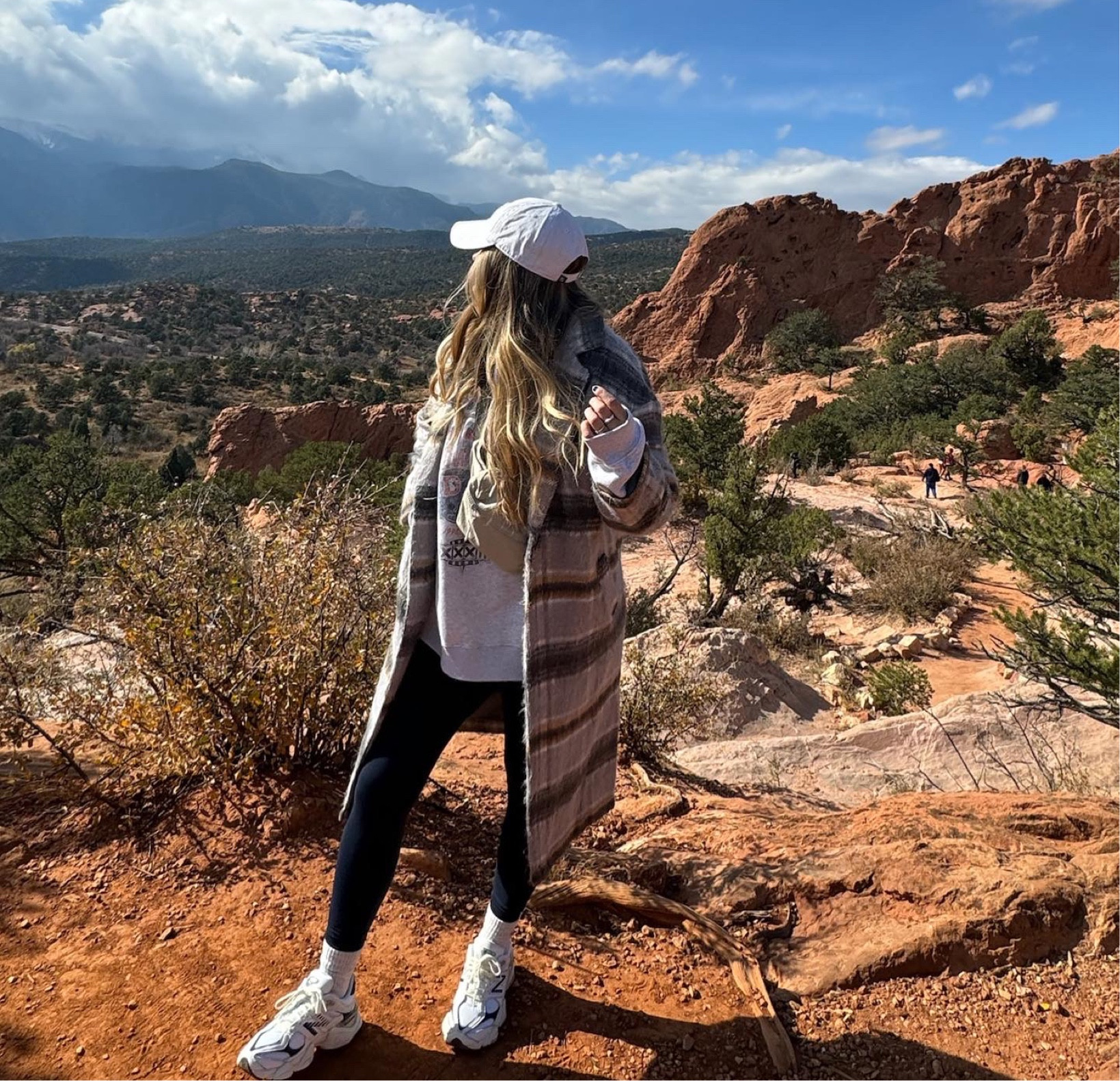 Colorado🫶🏽 jacket kept me very warm! shoes also great for a short hike. Shoes are TTS, wearing a 6. 

#LTKfindsunder100 #LTKtravel #LTKshoecrush