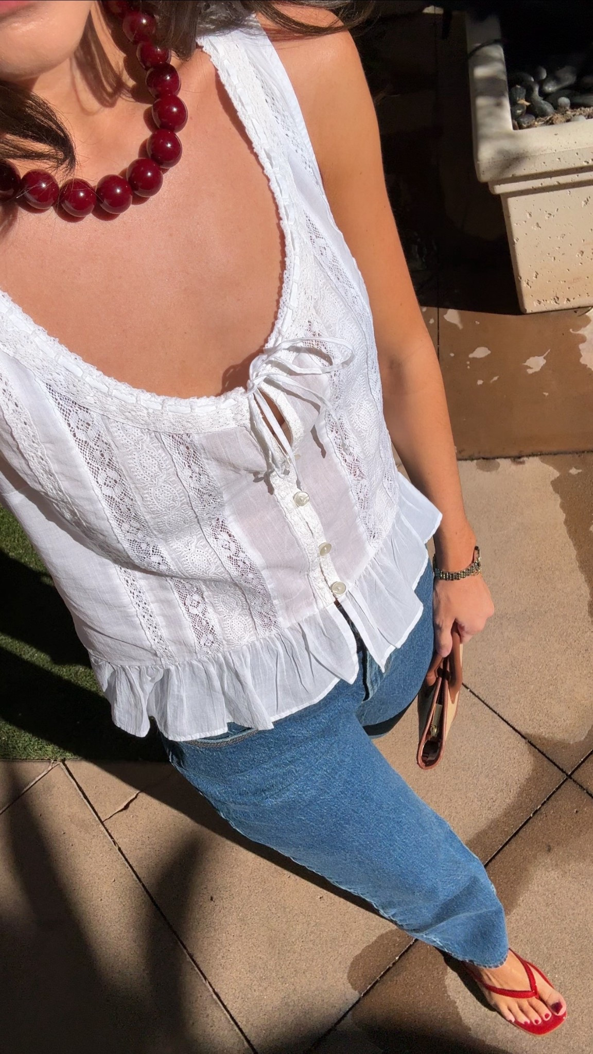 Outfit of the morning! I’m 5’7” wearing a size XS in the top and true size 25 regular in the jeans. Use code AFLTK this weekend for 25% off! 

#LTKSpringSale #LTKootd #LTKdayinmylife