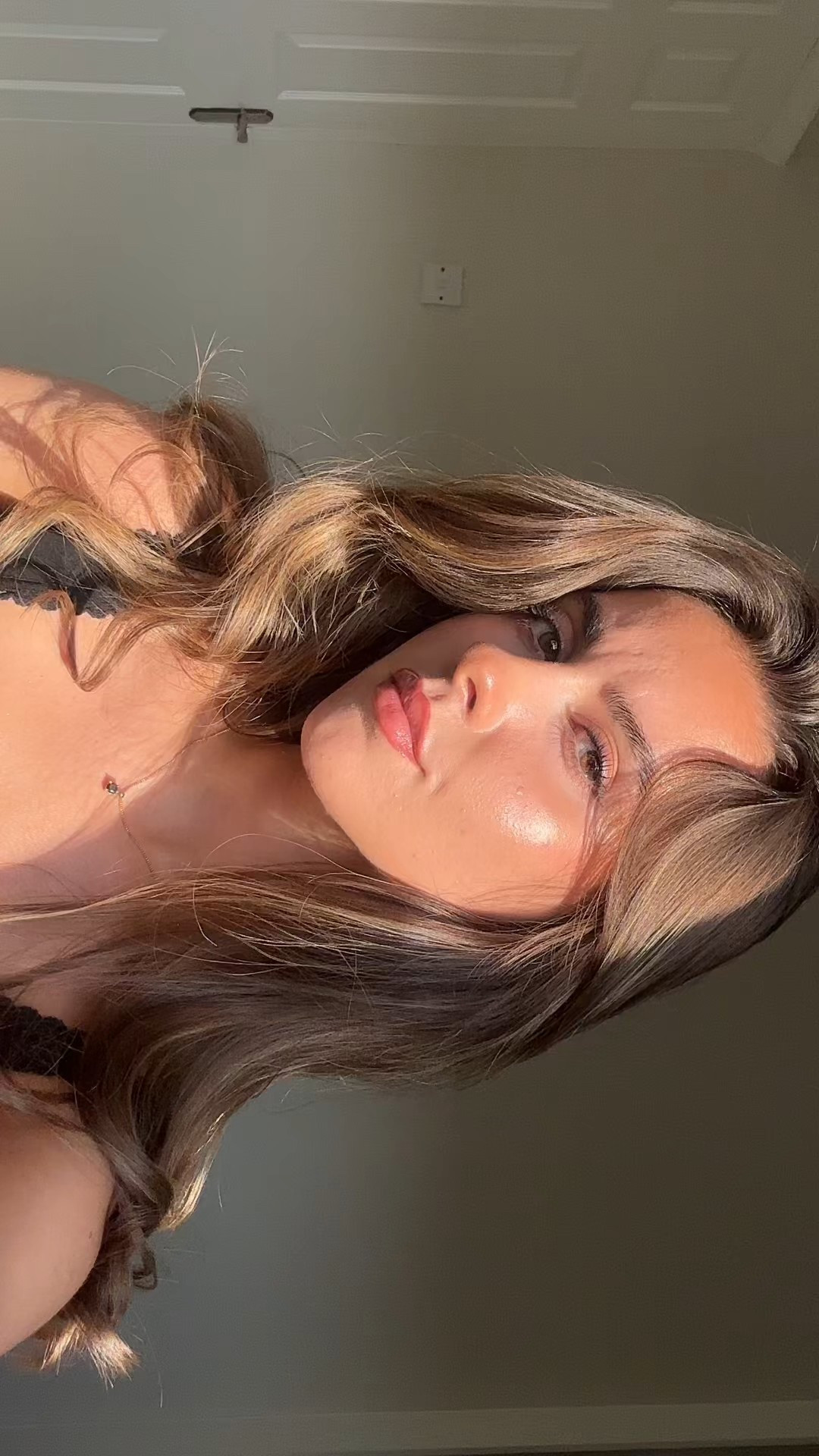 the prettiest highlighter ever ✨ 



#LTKuk #LTKbeauty #LTKluxury