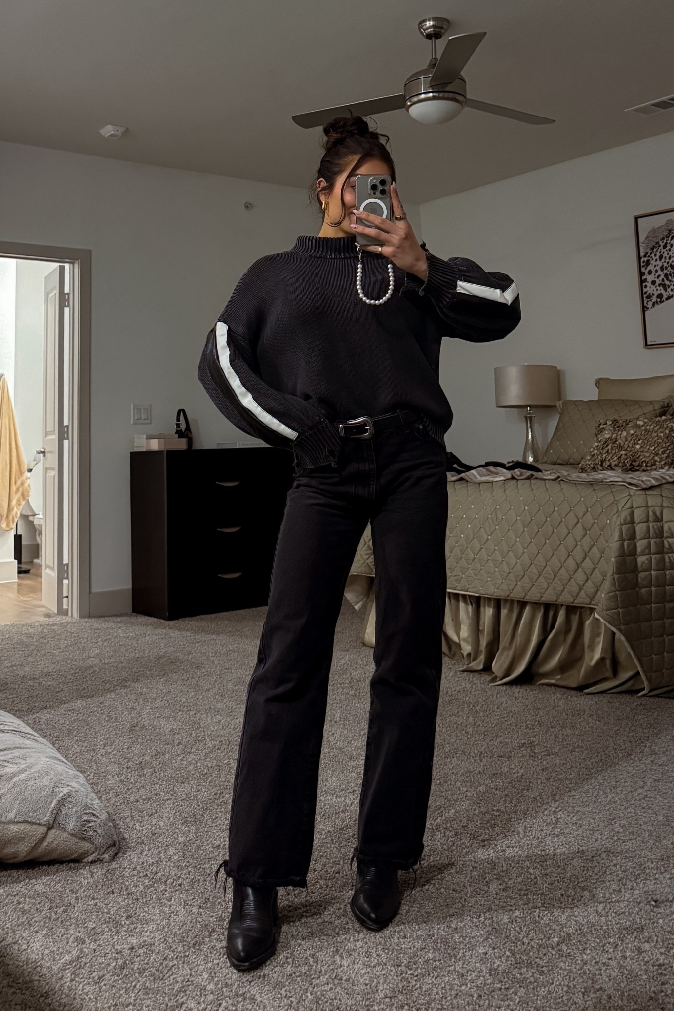 These have been my go to boots and jeans combo this winter 👢

#LTKootd #LTKSeasonal #LTKValentine