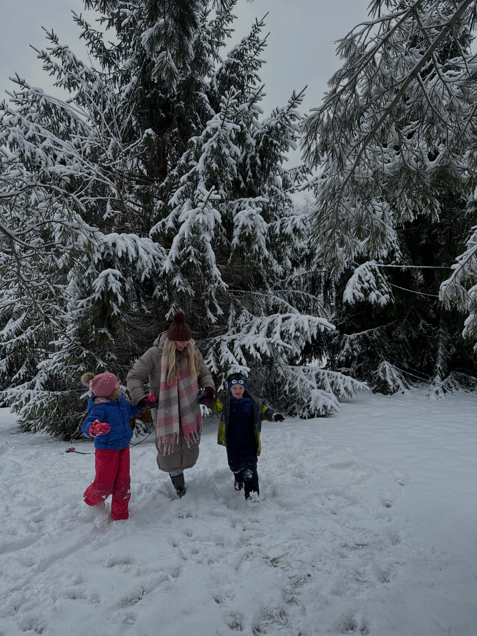 Winter essentials 

#LTKtravel #LTKSeasonal #LTKstyletip