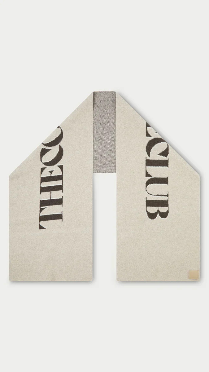 FLUFFY KNIT COPYRIGHT SCARF - BEIGE | The Couture Club