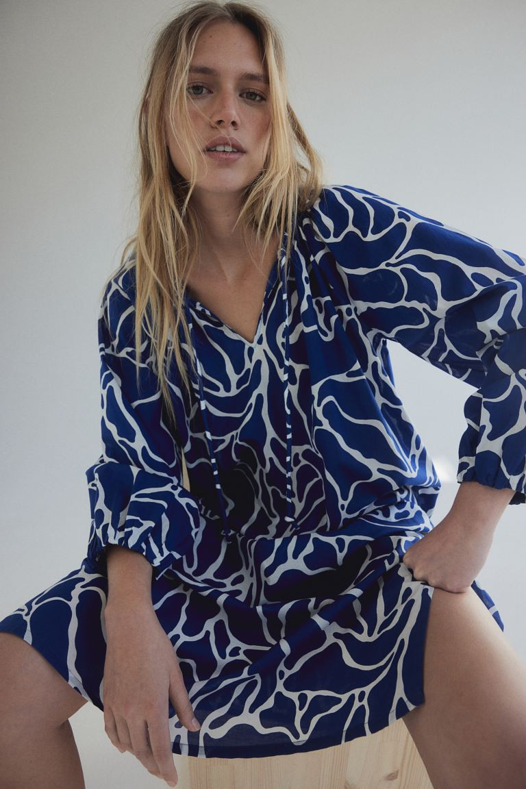 Cotton Dress - V-neck - Long sleeve - Blue/patterned - Ladies | H&M US | H&M (US + CA)