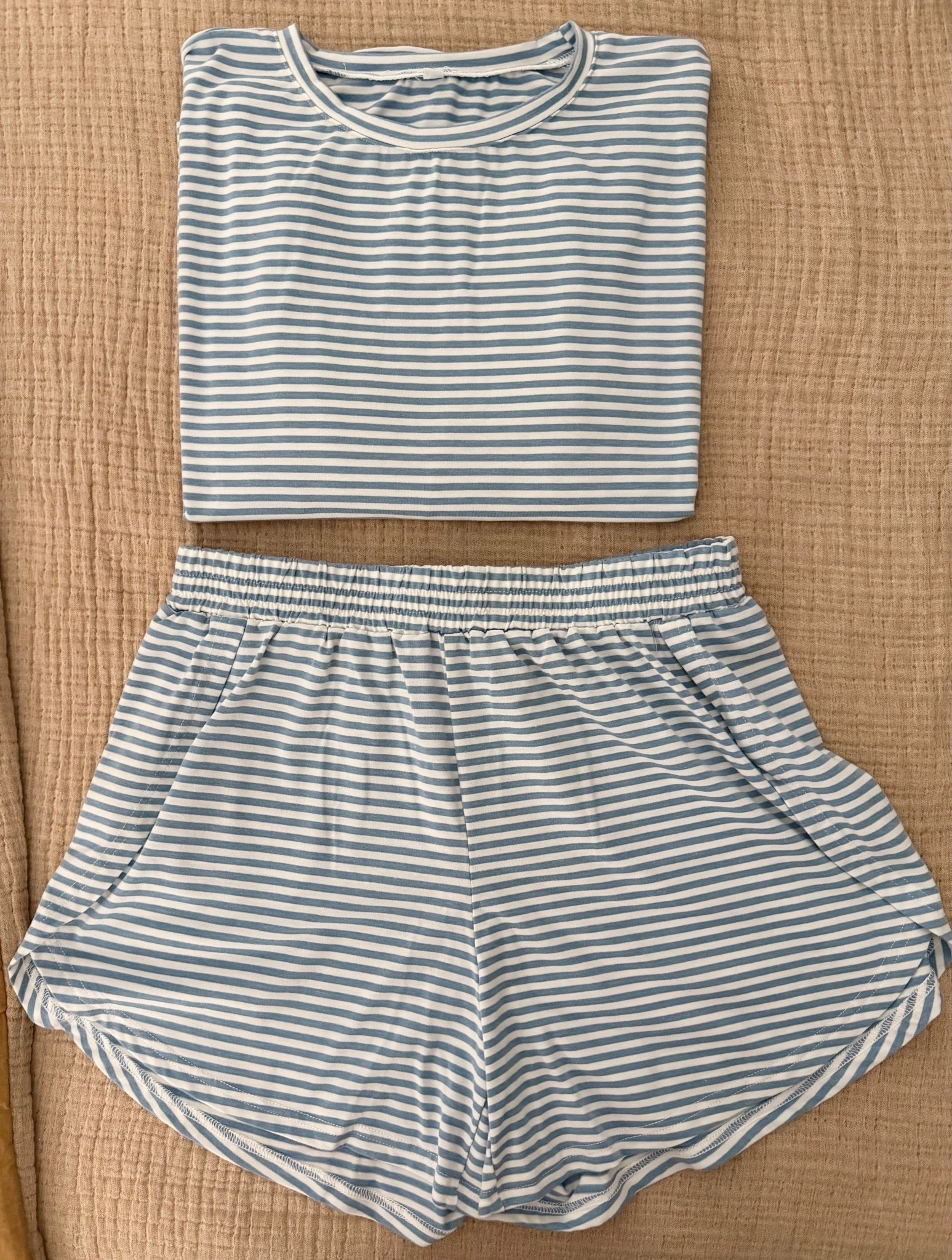 The softest and cutest loungewear from Amazon.  



#Amazon #loungewear #lounge #matchingset #blueandwhite #shorts #newyears #dailyfinds #foundonamazon #allthingsartrice

#LTKGiftGuide 
#liketkit #LTKootd #LTKFindsUnder50

#LTKgrwm #LTKFindsUnder100