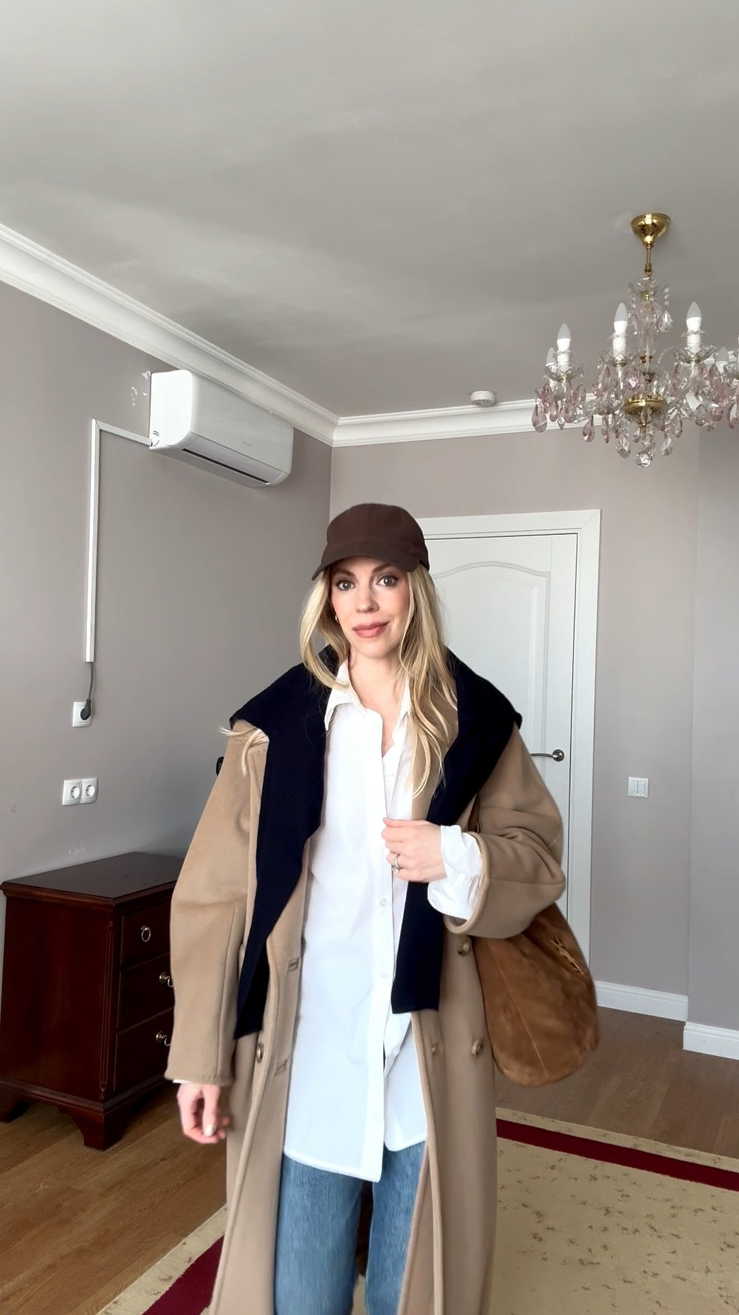 Travel look, camel coat, @Zara leather loafers, AGOLDE jeans, suede YSL bucket bag, chic airport outfit, CBK style

#LTKSeasonal #LTKOver40 #LTKTravel