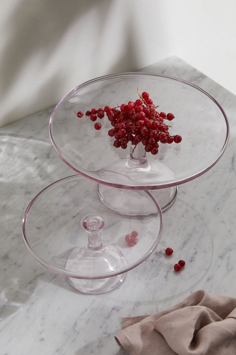 Small glass cake stand | H&M (UK, MY, IN, SG, PH, TW, HK)
