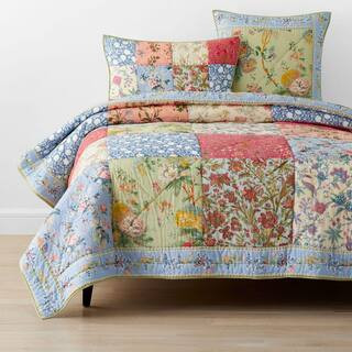 Company Cotton Faelynn Blue Multi Patchwork Full/Queen Cotton Quilt | The Home Depot