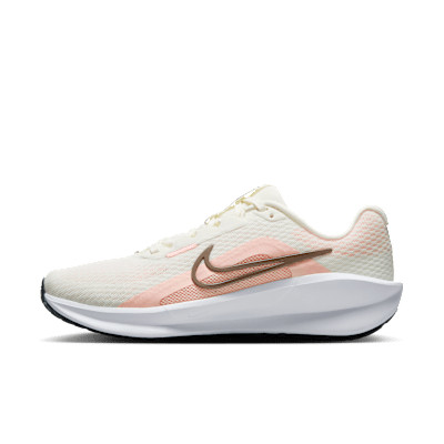 Nike Downshifter 13 Women's Road Running Shoes | Nike (US)