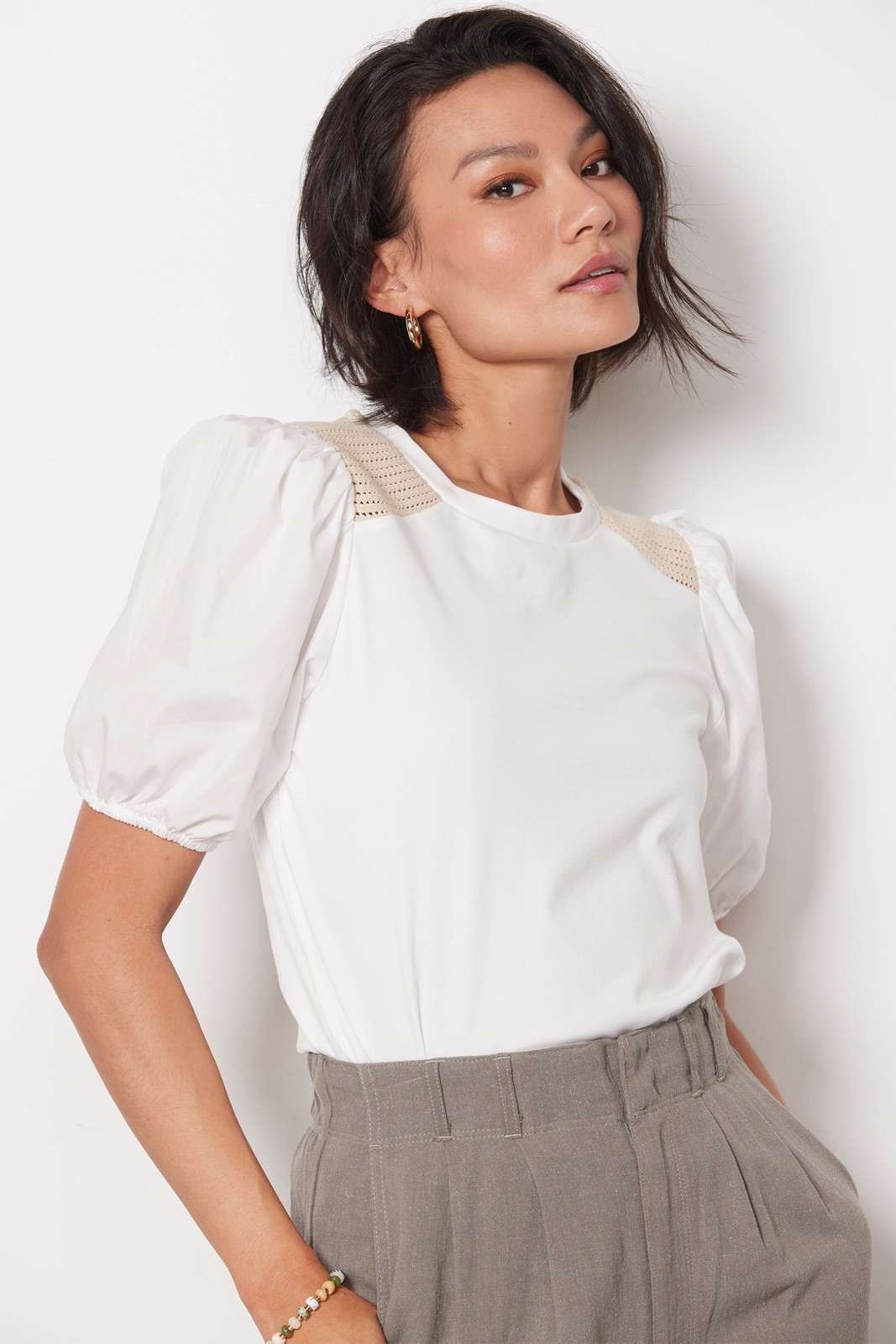 EVEREVE Jenni Crochet Inset Poplin Top | EVEREVE | Evereve