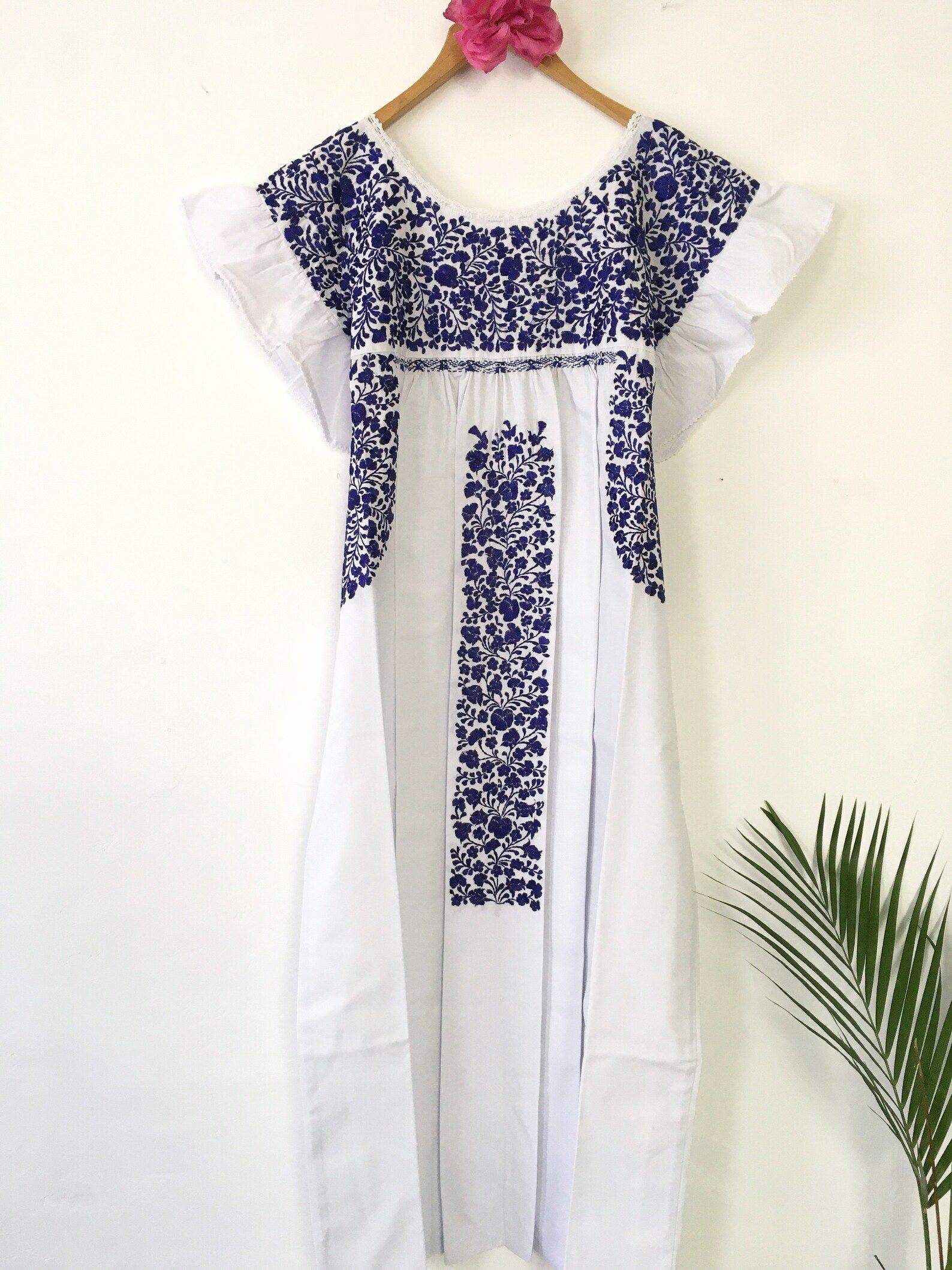 Beautiful Embroidered Dress Size L/XL Ruffled Sleeve Oaxaca | Etsy | Etsy (US)