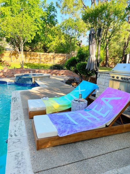 Summer Craft Idea: Personalized Tie-Dye Pool Towels!🏖️ #walmartpartner This was so easy to do, and the kids were so excited when they saw them! I got everything on @walmart! #walmarthome





#LTKhome #LTKSeasonal #LTKkids