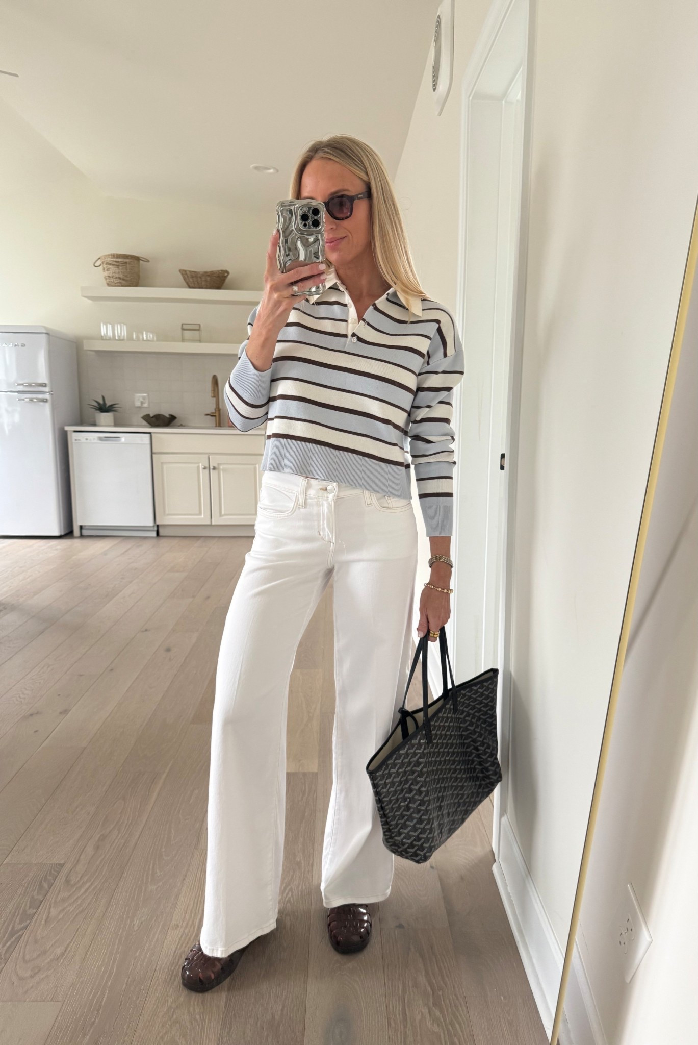 The wide leg white jeans I’ve been loving!!
I’m 5’4” wearing a 25 (I usually bounce between a 24 and 25)

Striped collared sweater - small
Jelly sandals - true to size  