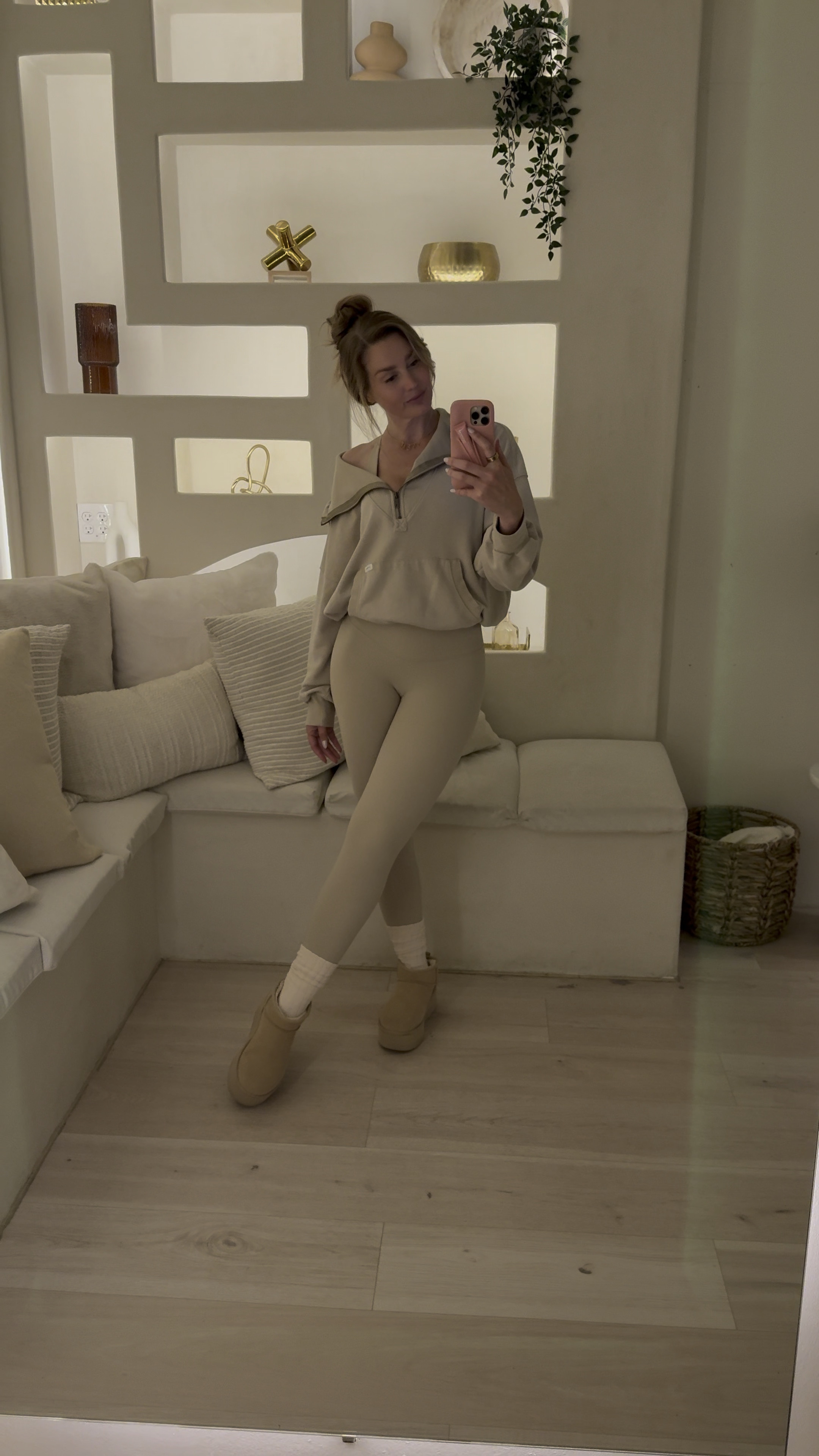 Fresh and neutral fitness fit🤍

Love this light beige and the hoodie is so flattering too! 

#LTKStyleTip #LTKActive #LTKFitness