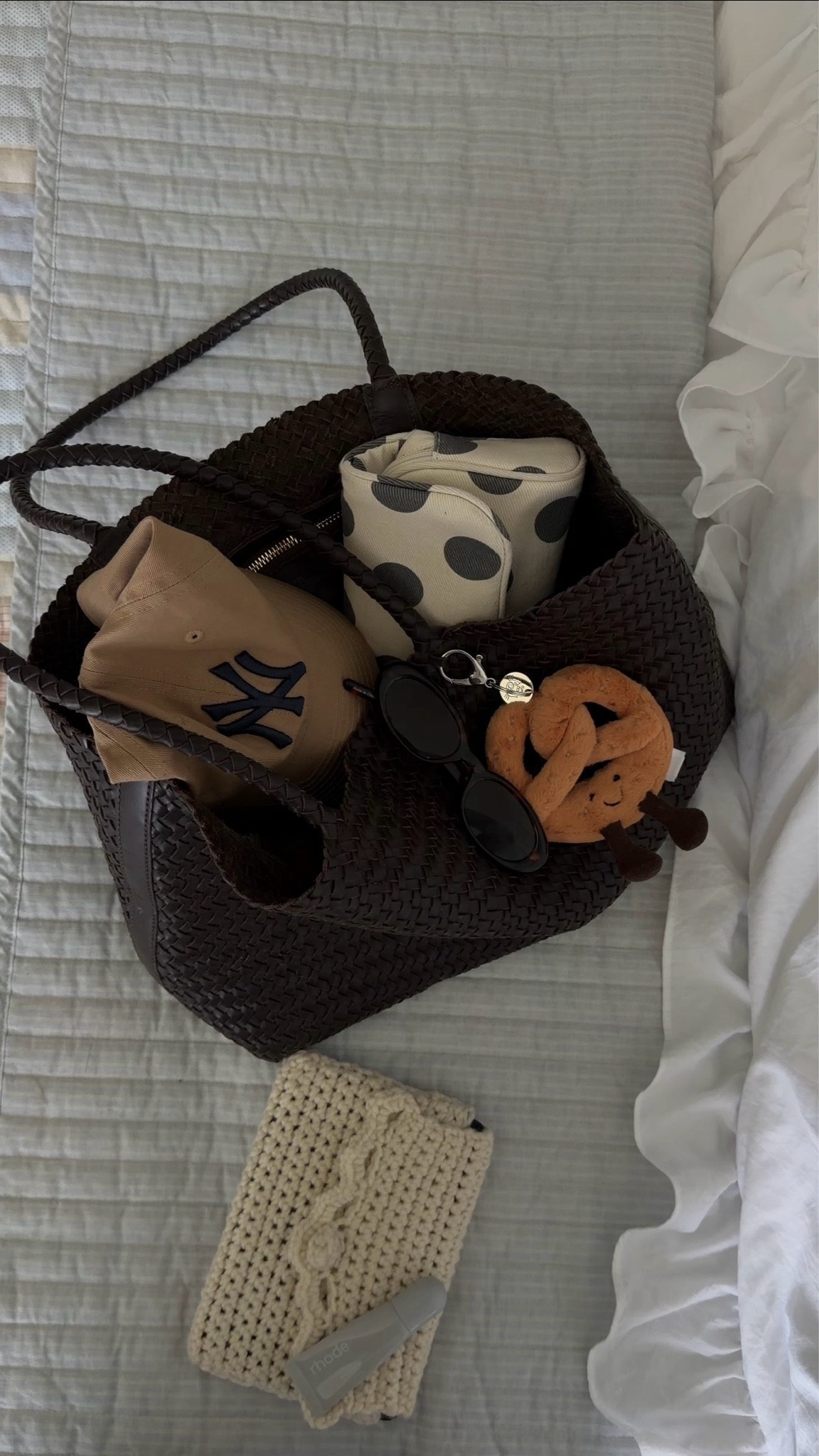 my favorite bag 🤍 in coffee bean!