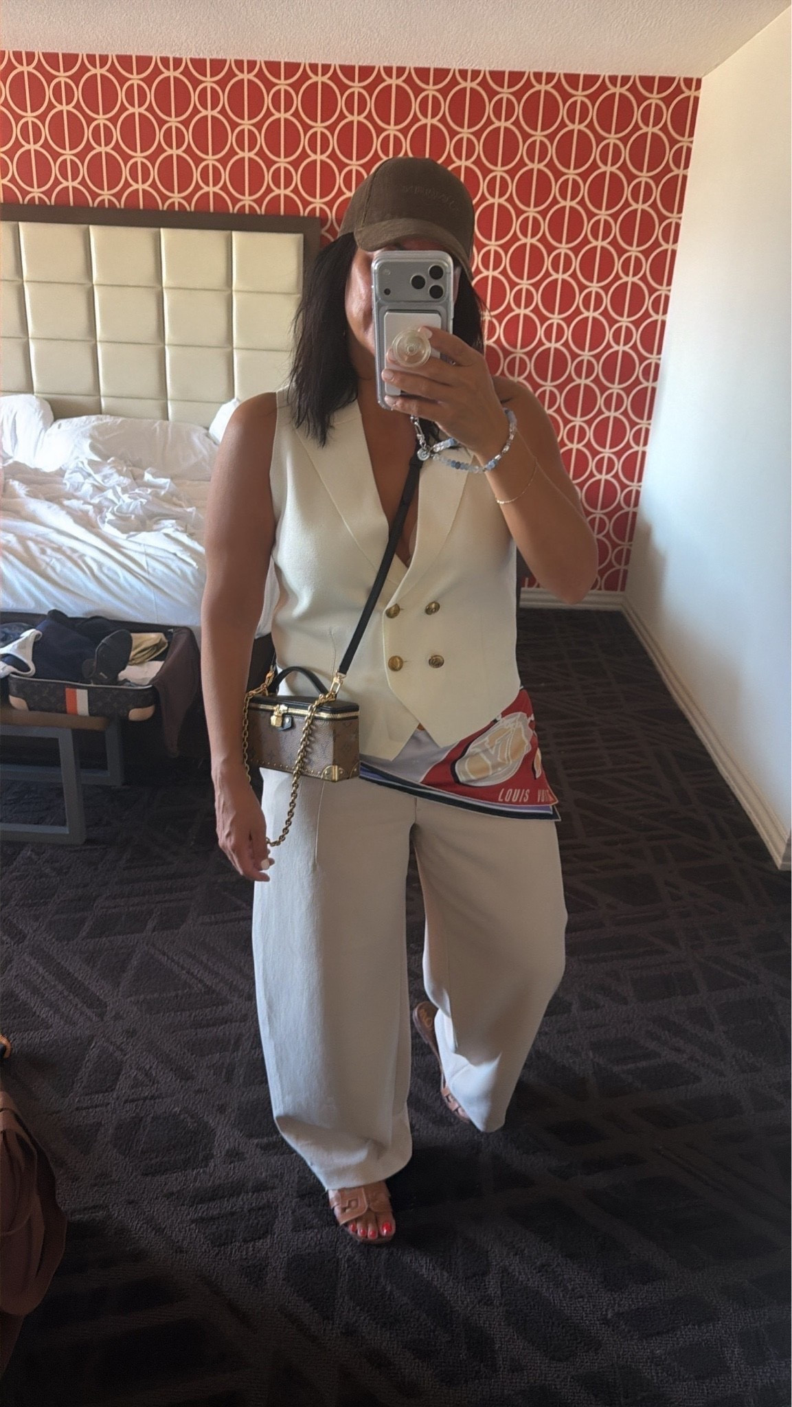 Top size medium, pants size 10 (I would size up if you are between sizes).

#LTKSaleAlert #LTKTravel #LTKOver40