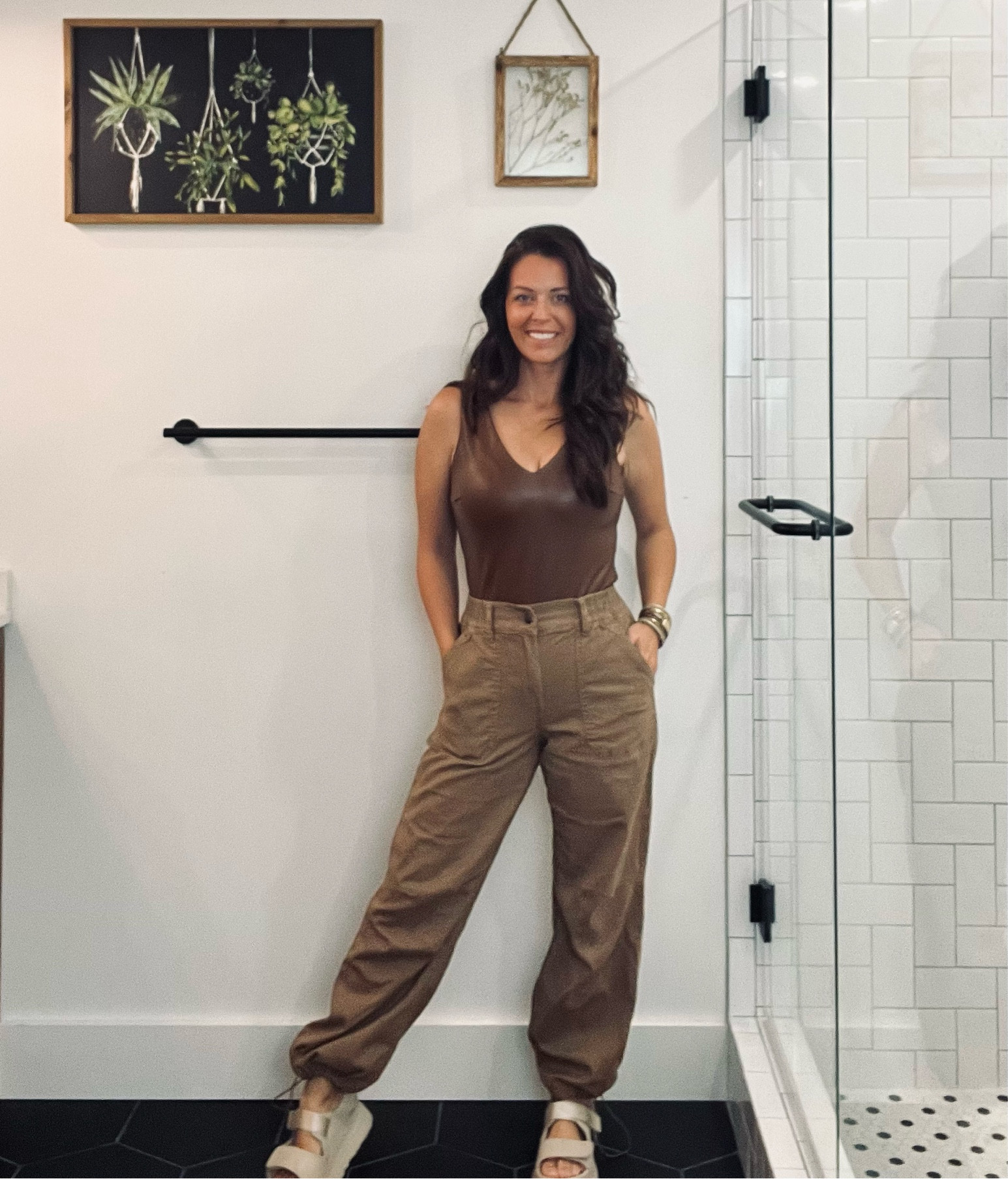 Affordable style is the best! Loving the browns of fall! I’m 5’3, 125lbs. I wear size 4-6, size small. Everything here is True to size.

Top: Faux leather body suit from Francesca’s (can’t link it here) 

Pants: parachute pants from Wal-Mart

Shoes: Chunky Sandals from Amazon (Ugg dupe)!

Jewelry: Amazon

#LTKFallSale #LTKSeasonal #LTKOver40