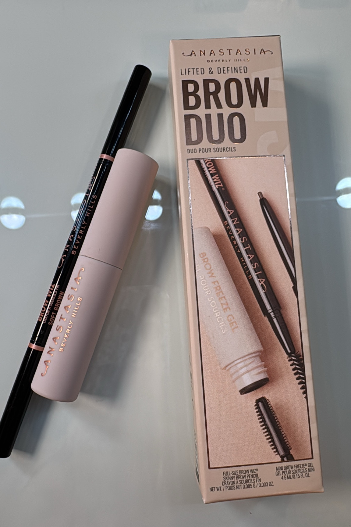 The perfect brow duo
I wear the color soft brown 

#LTKFindsUnder50 #LTKGiftGuide #LTKBeauty