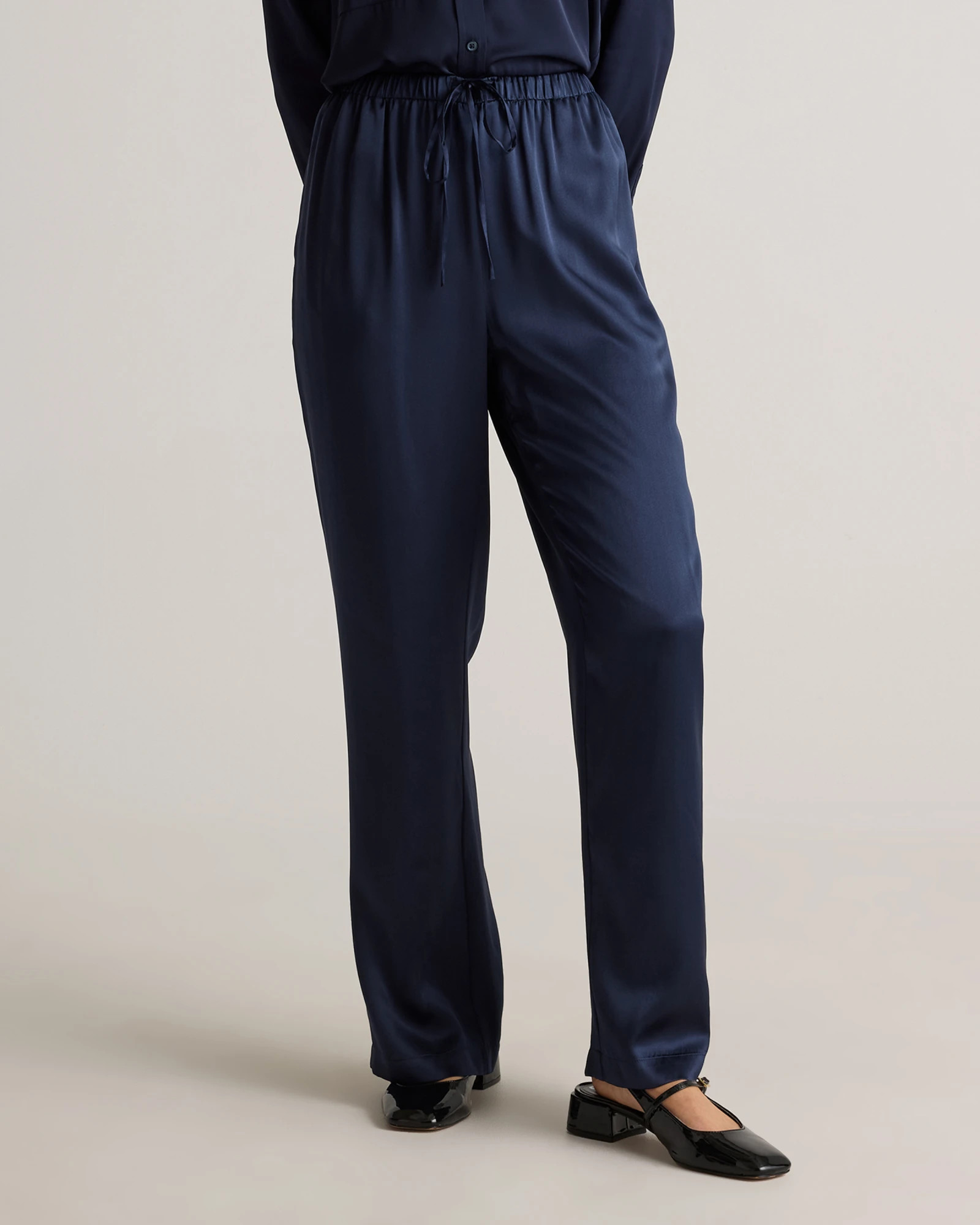 Women's 100% Washable Silk Drawstring Wide Leg Pants *NEW* | Quince